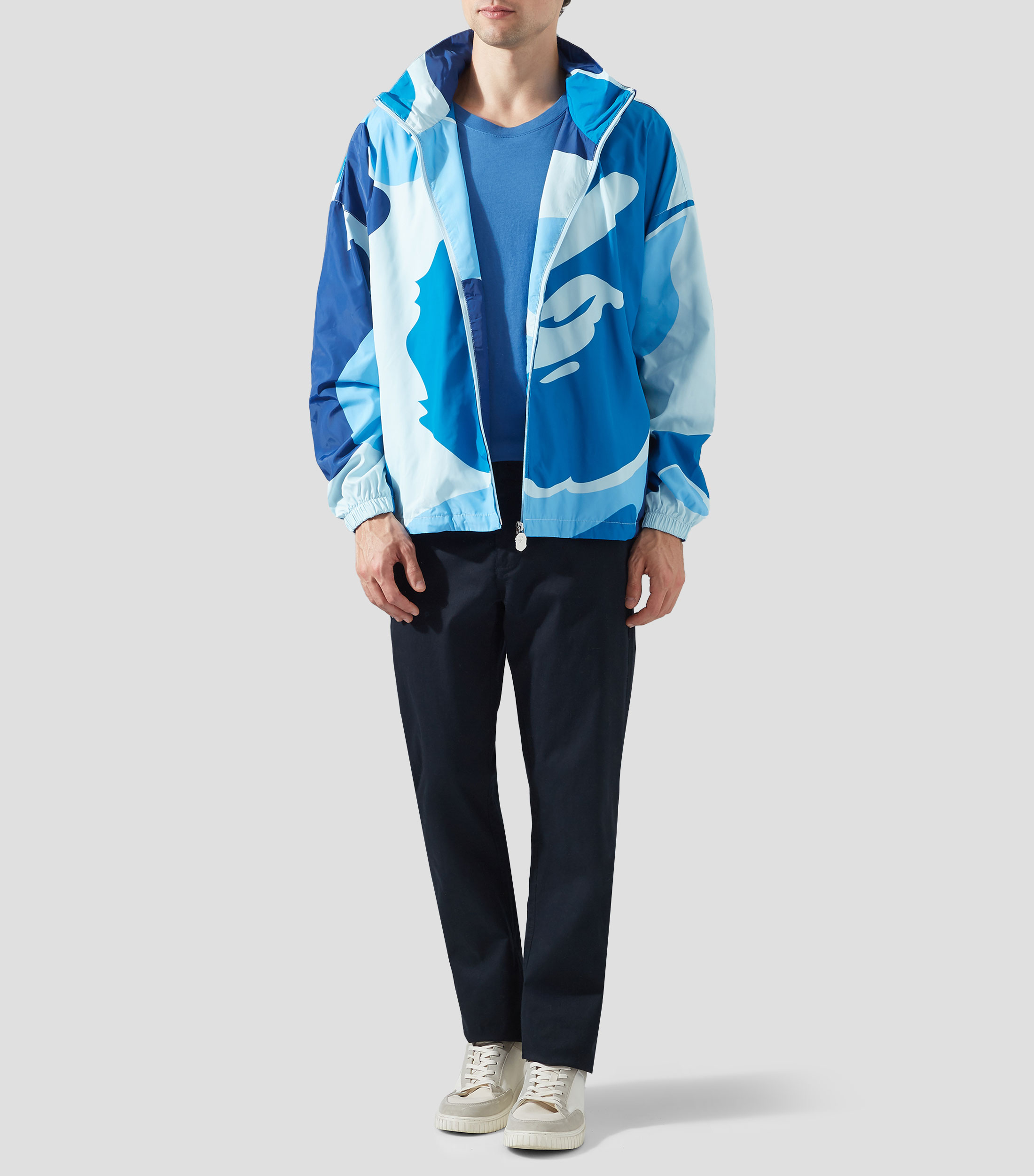 Chamarra impermeable con capucha Hombre