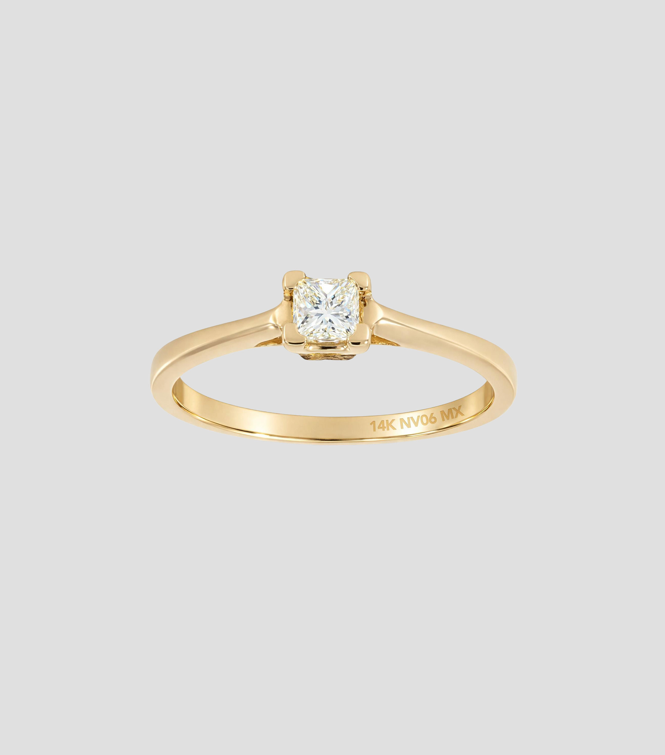 Anillo solitario en Oro amarillo de 14 Kilates con diamante Mujer