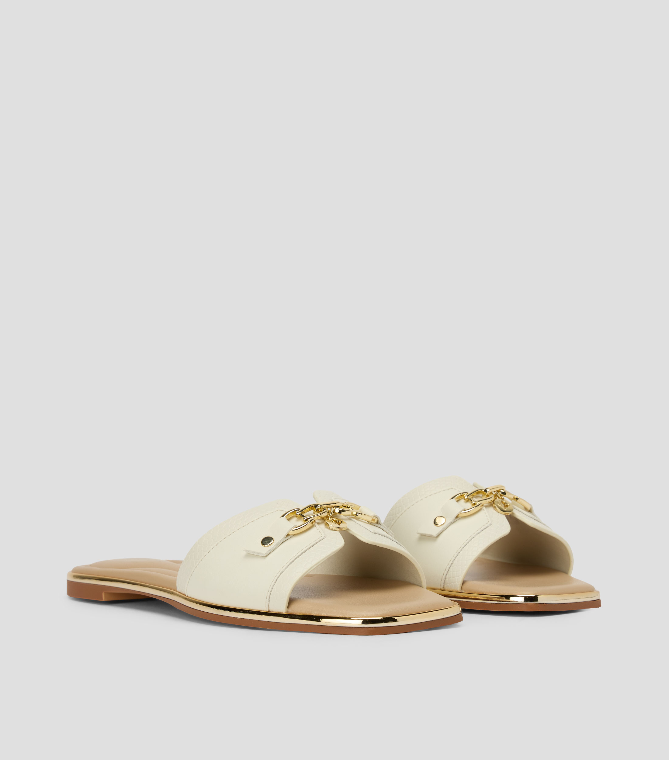 Sandalias planas Alamassi Mujer