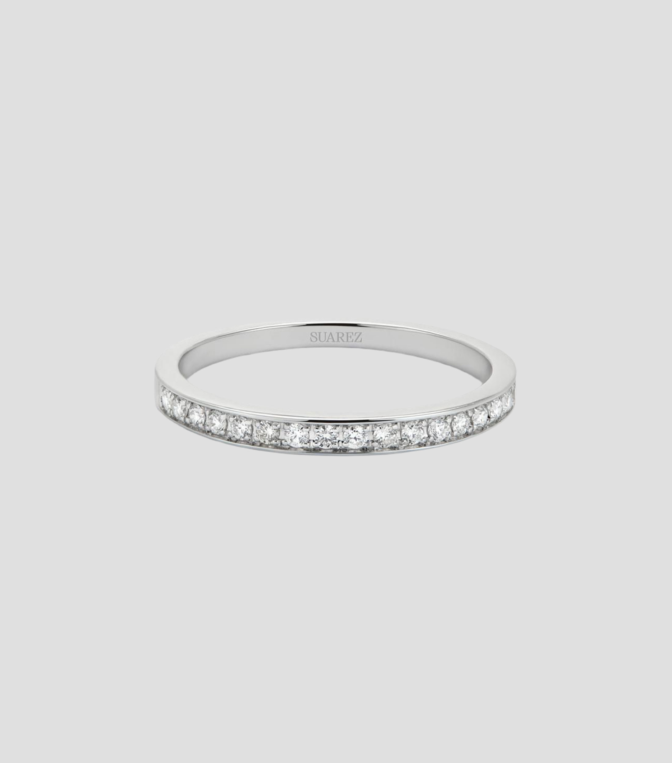 Anillo en Oro blanco de 18 Kilates con diamantes Mujer
