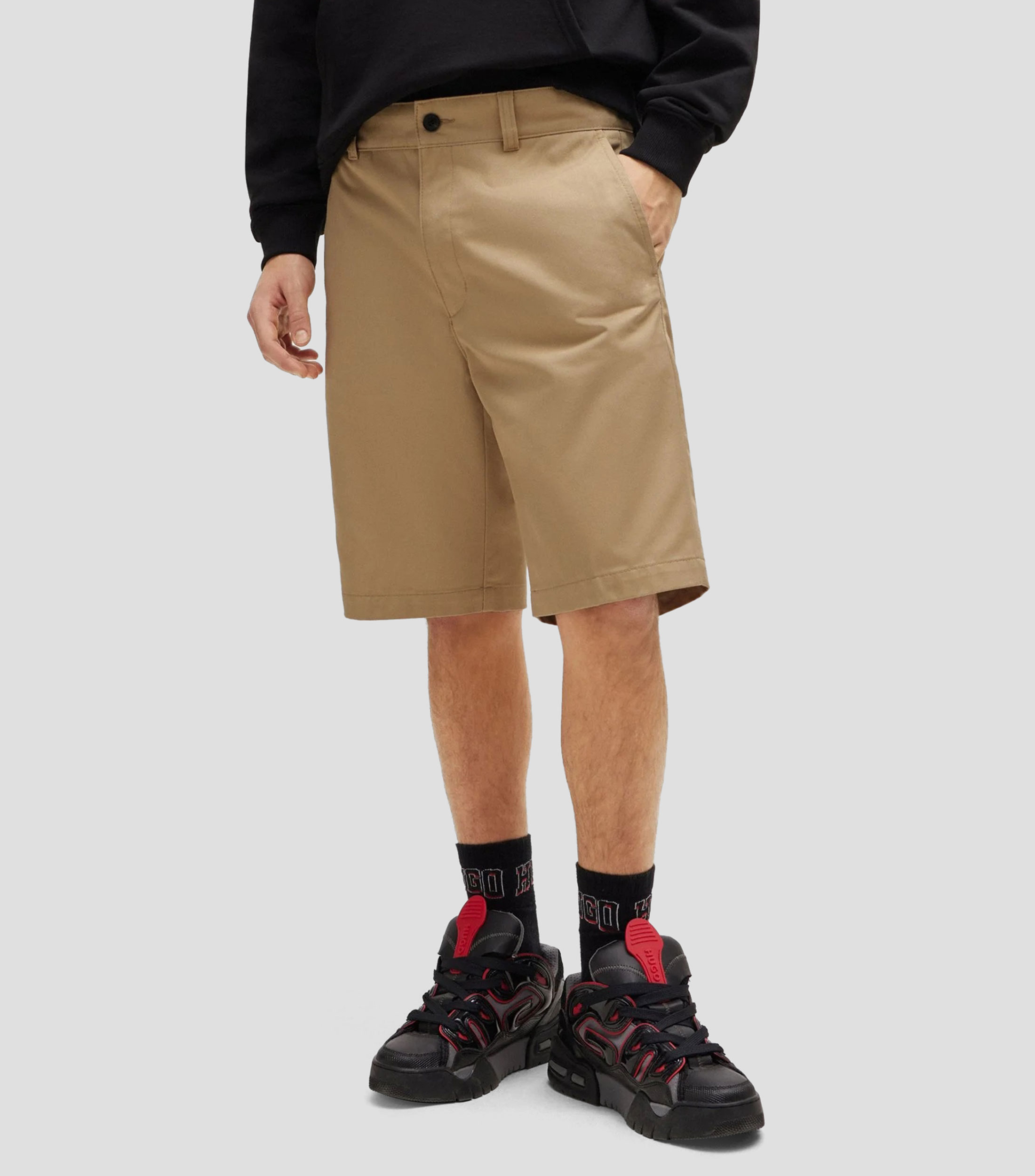 Shorts regular fit en algodón elástico mercerizado