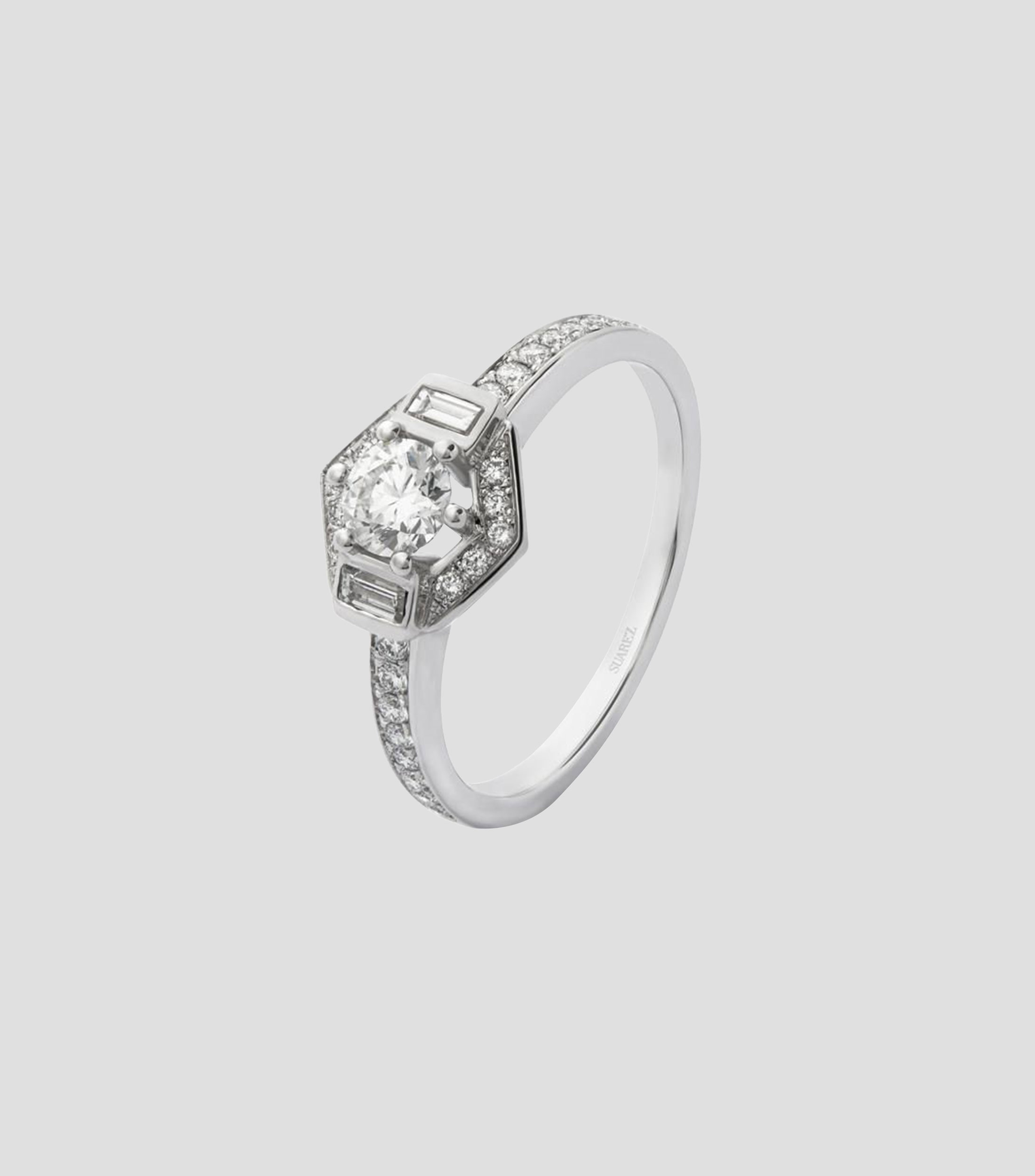 Anillo en Oro blanco de 18 Kilates con diamante Mujer