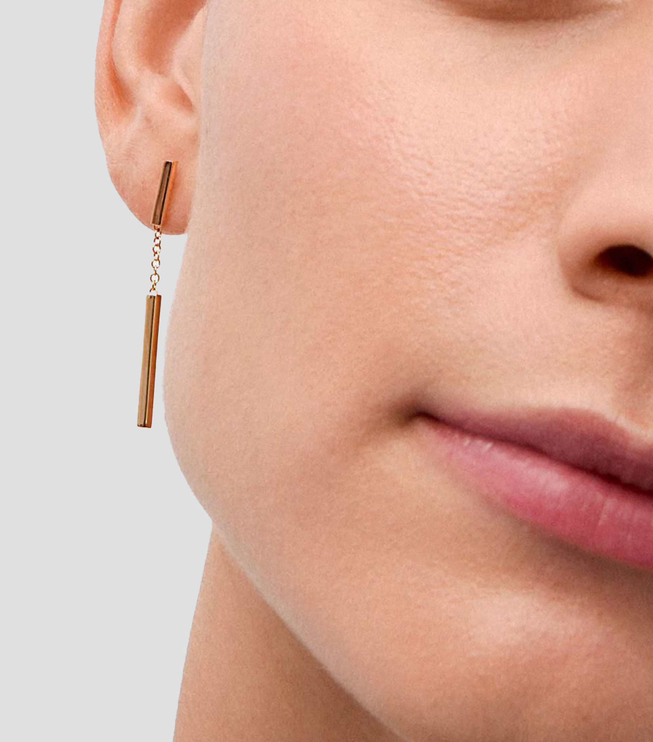 Aretes largos Oro amarillo de 18 Kilates Mujer