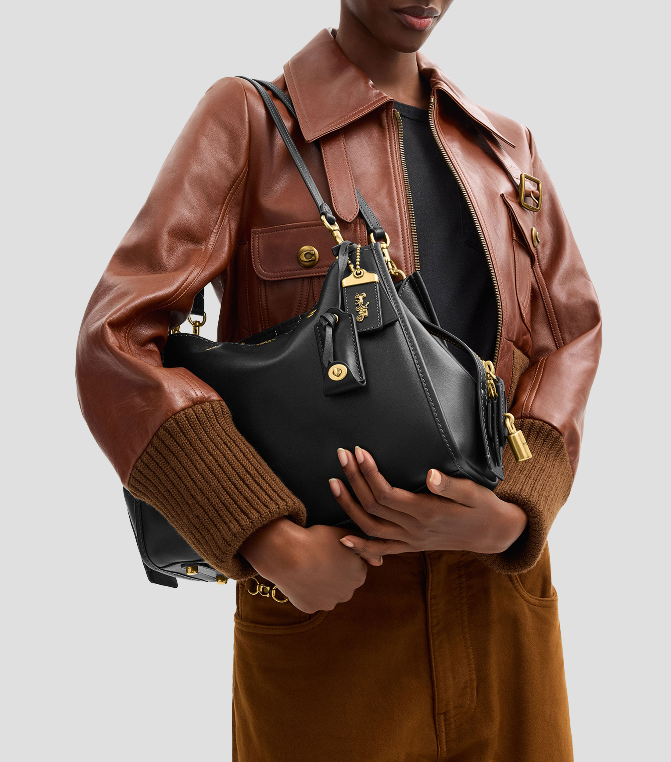 Bolsa shoulder en piel Rogue lisa Mujer