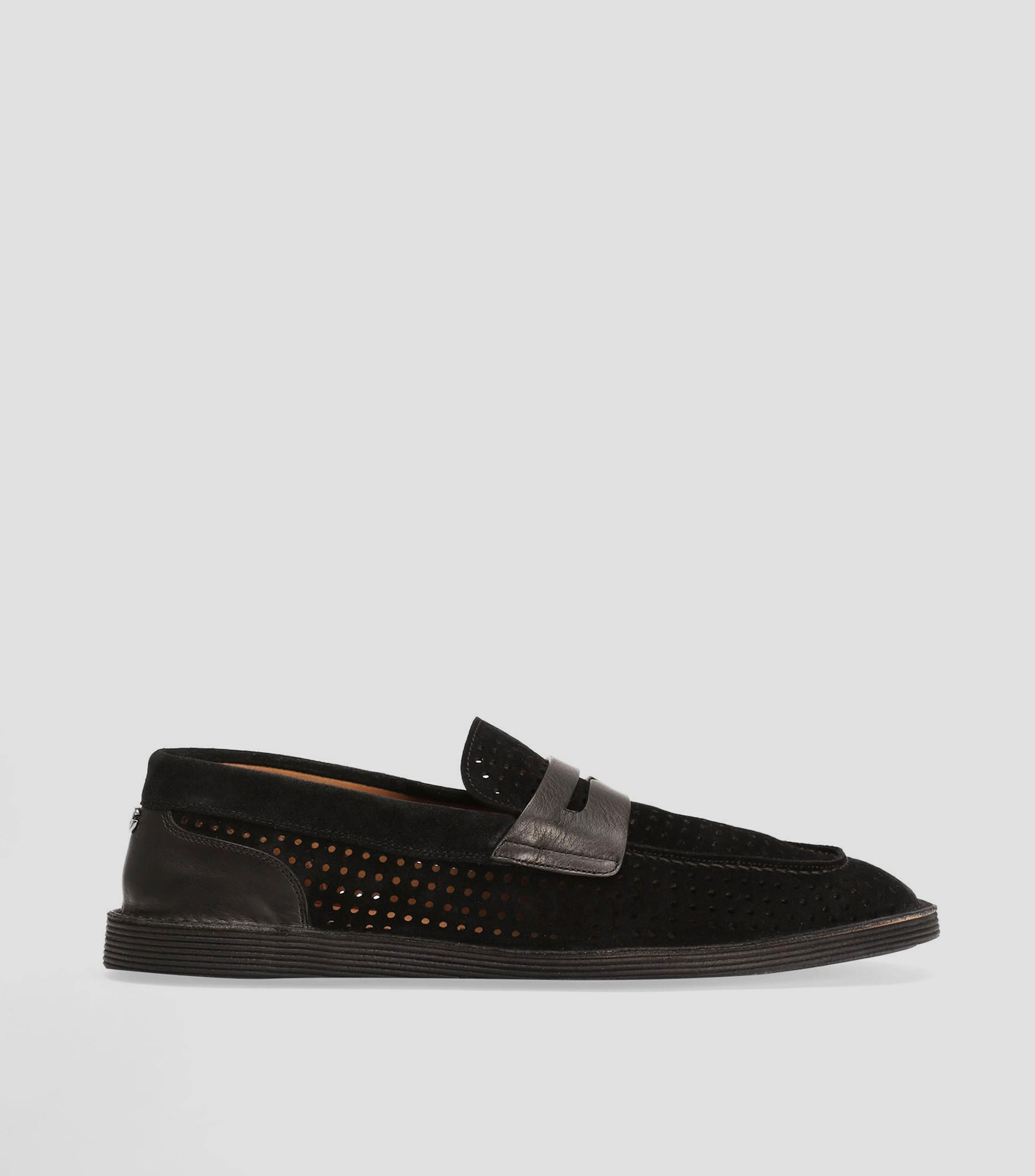 Mocasines en piel con calados y cinta Hombre
