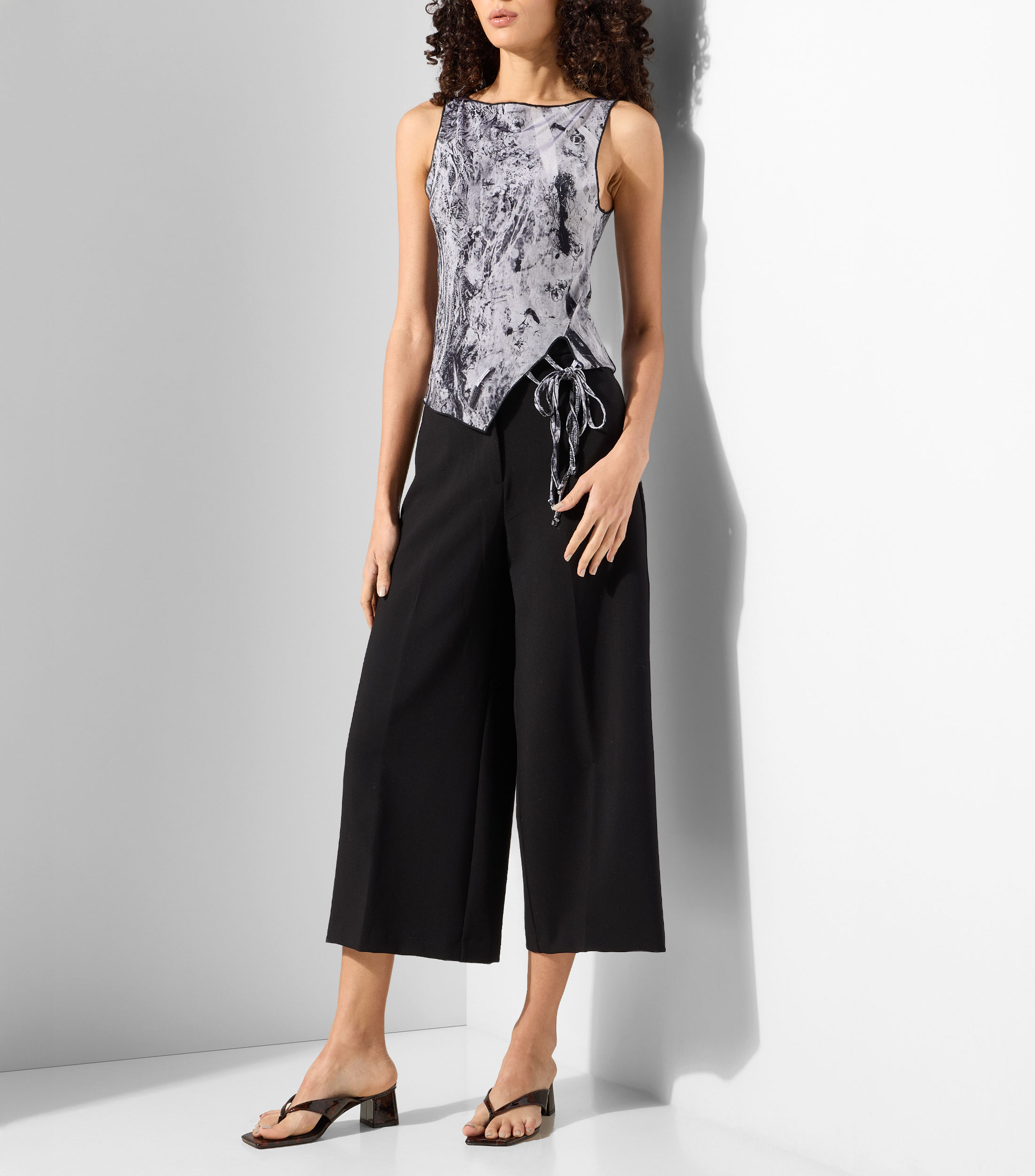 Camisa estampada sin mangas Mujer