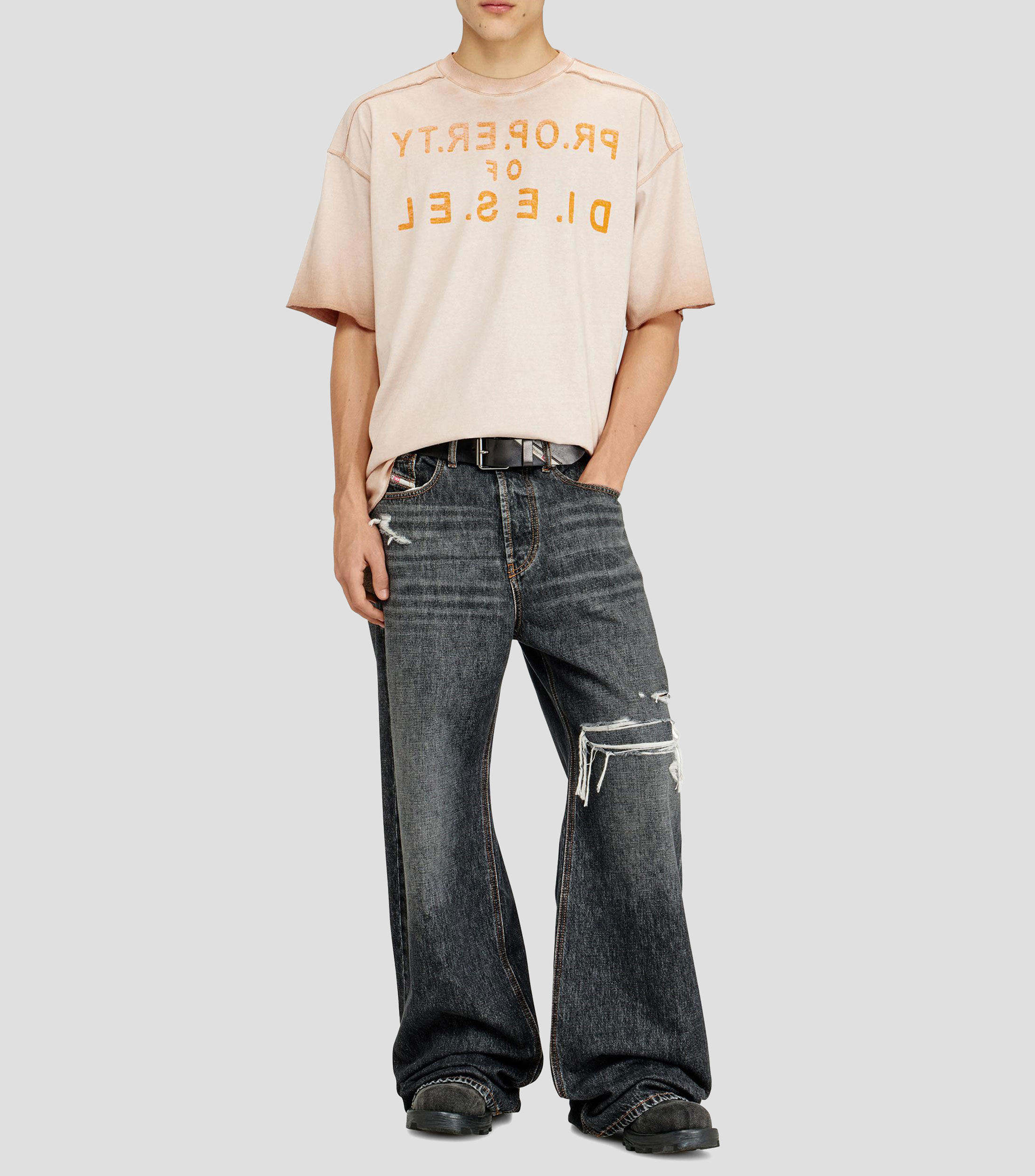 Playera cuello redondo manga corta estampada Hombre