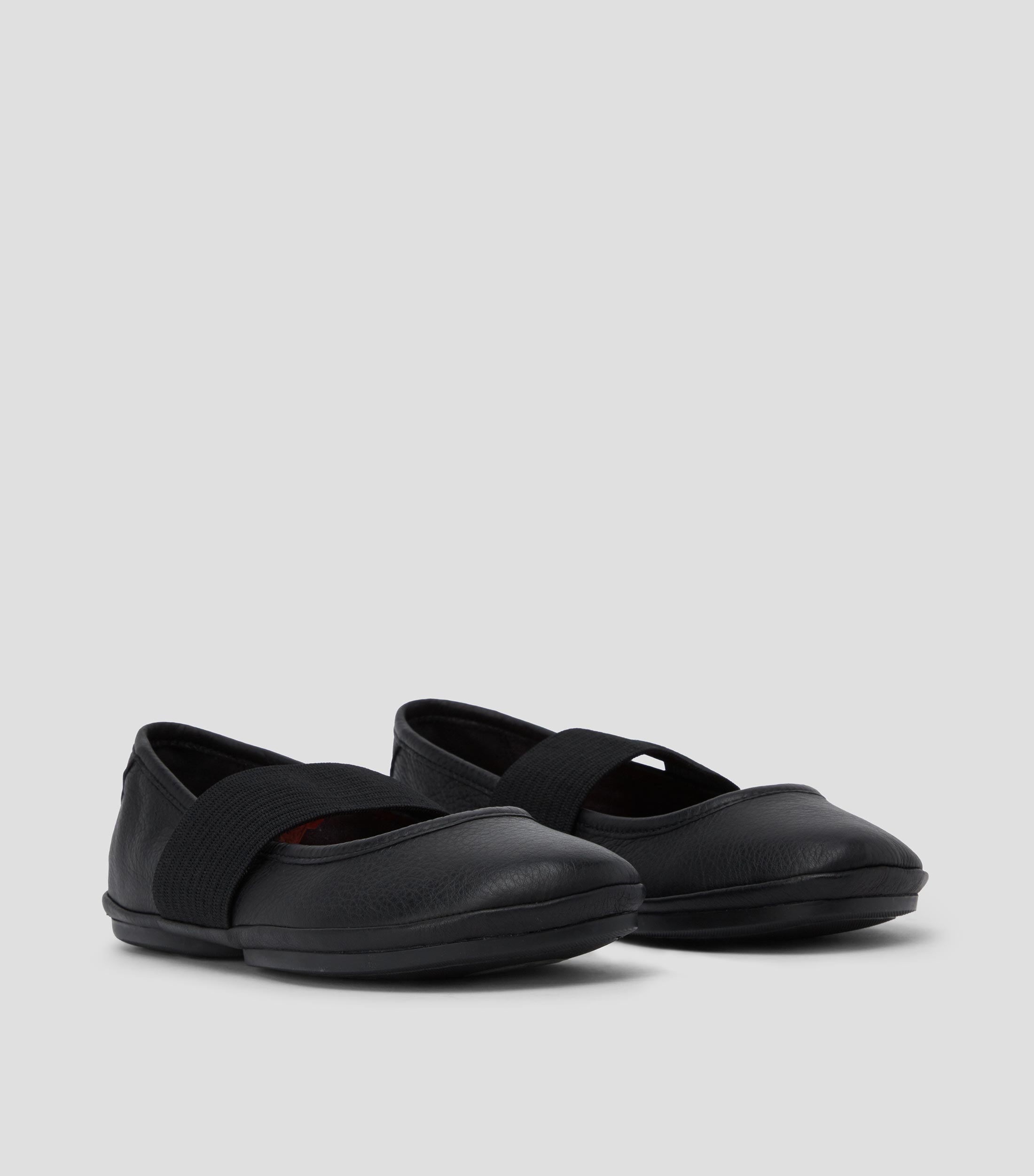 Flats en piel con elástico Mujer
