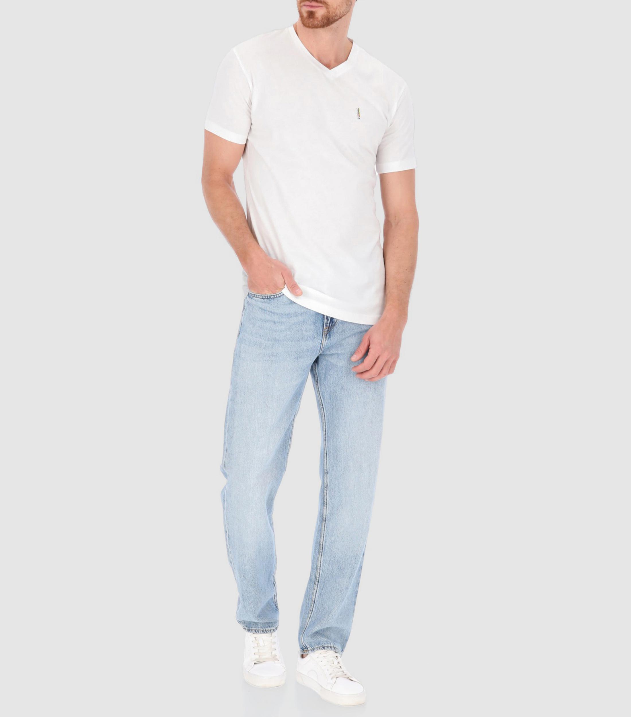 Playera Cuello V Manga Corta Hombre