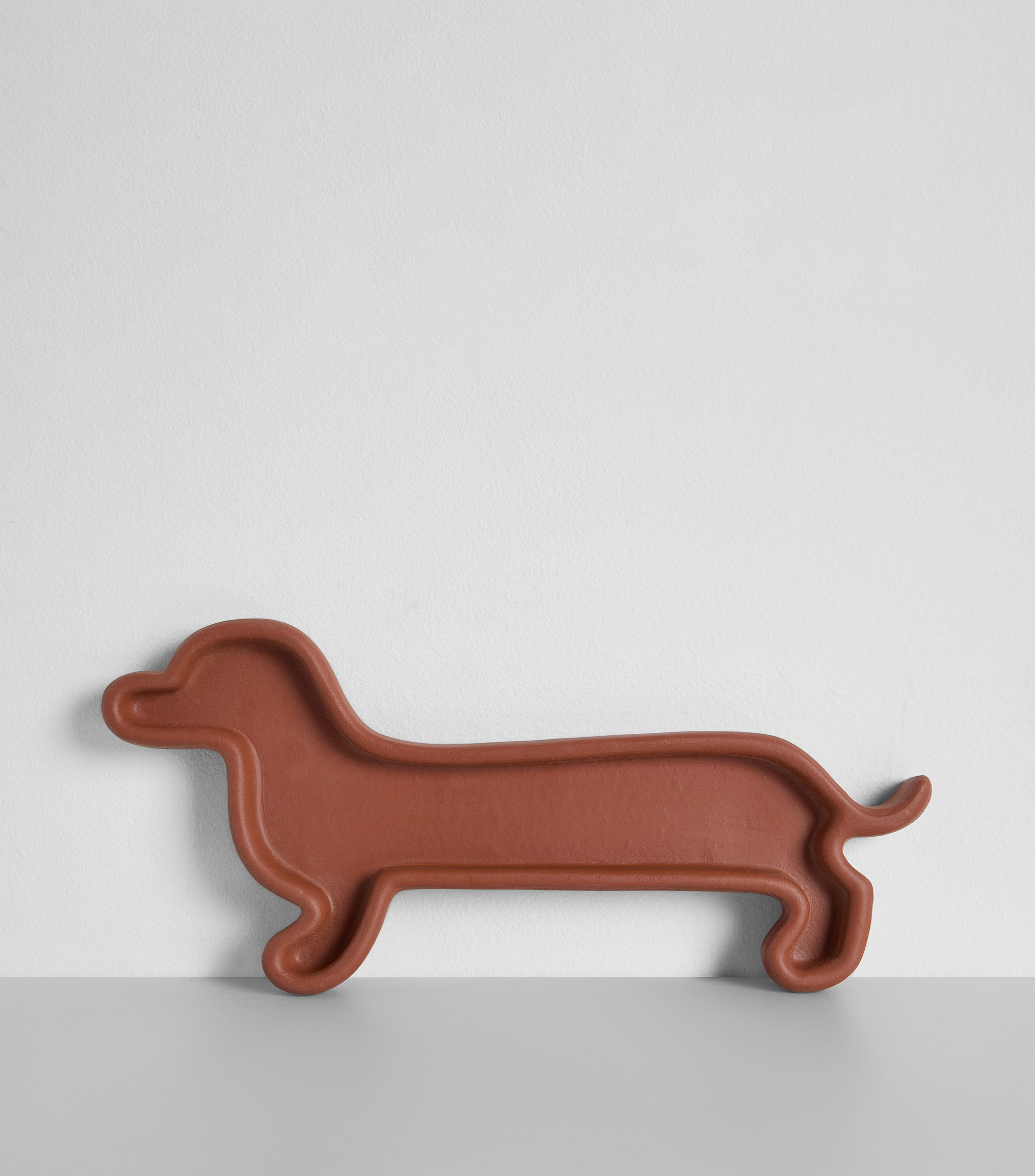 Charola decorativa Perro salchicha en terracota
