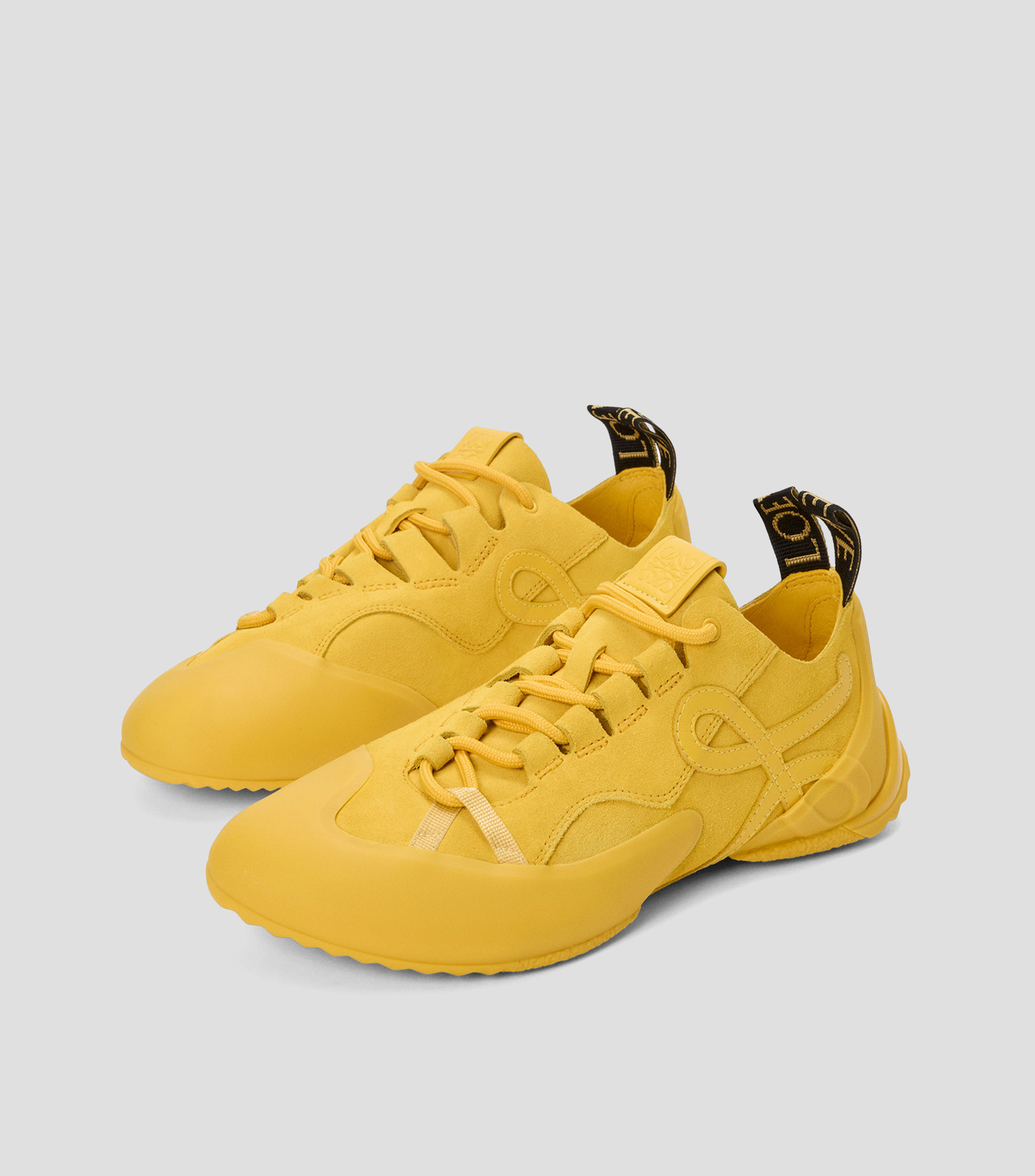 Tenis casuales Grip en piel Mujer