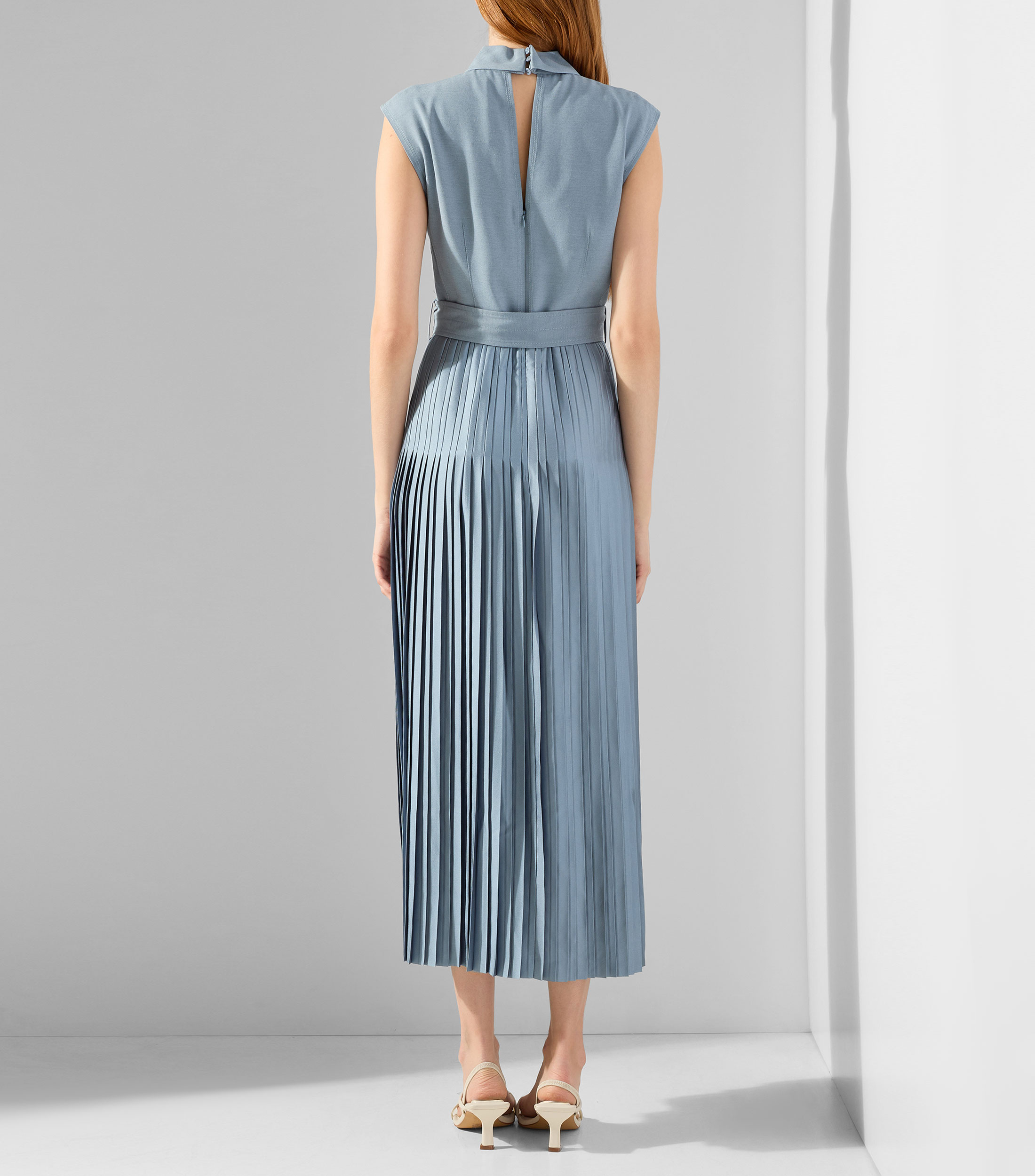 Vestido midi liso Mujer