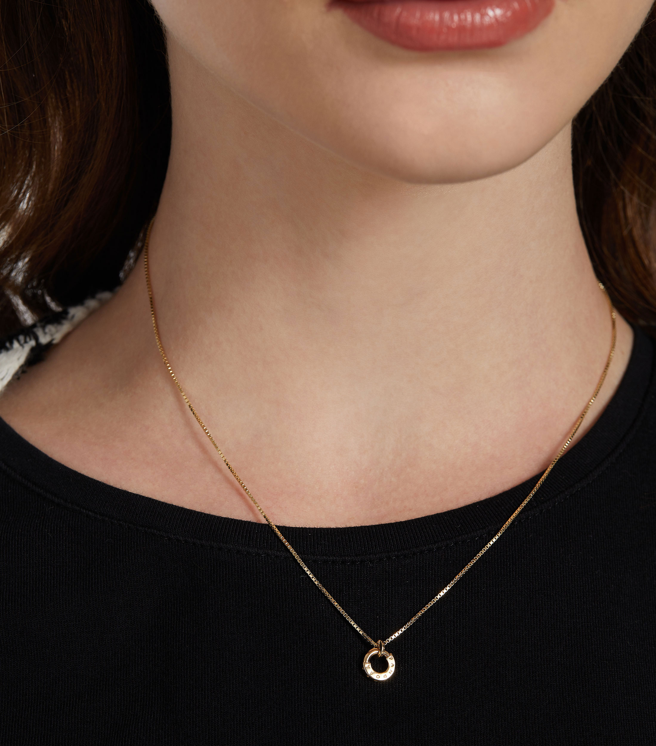 Collar con dije en Oro 14 Kilates I-D Mujer