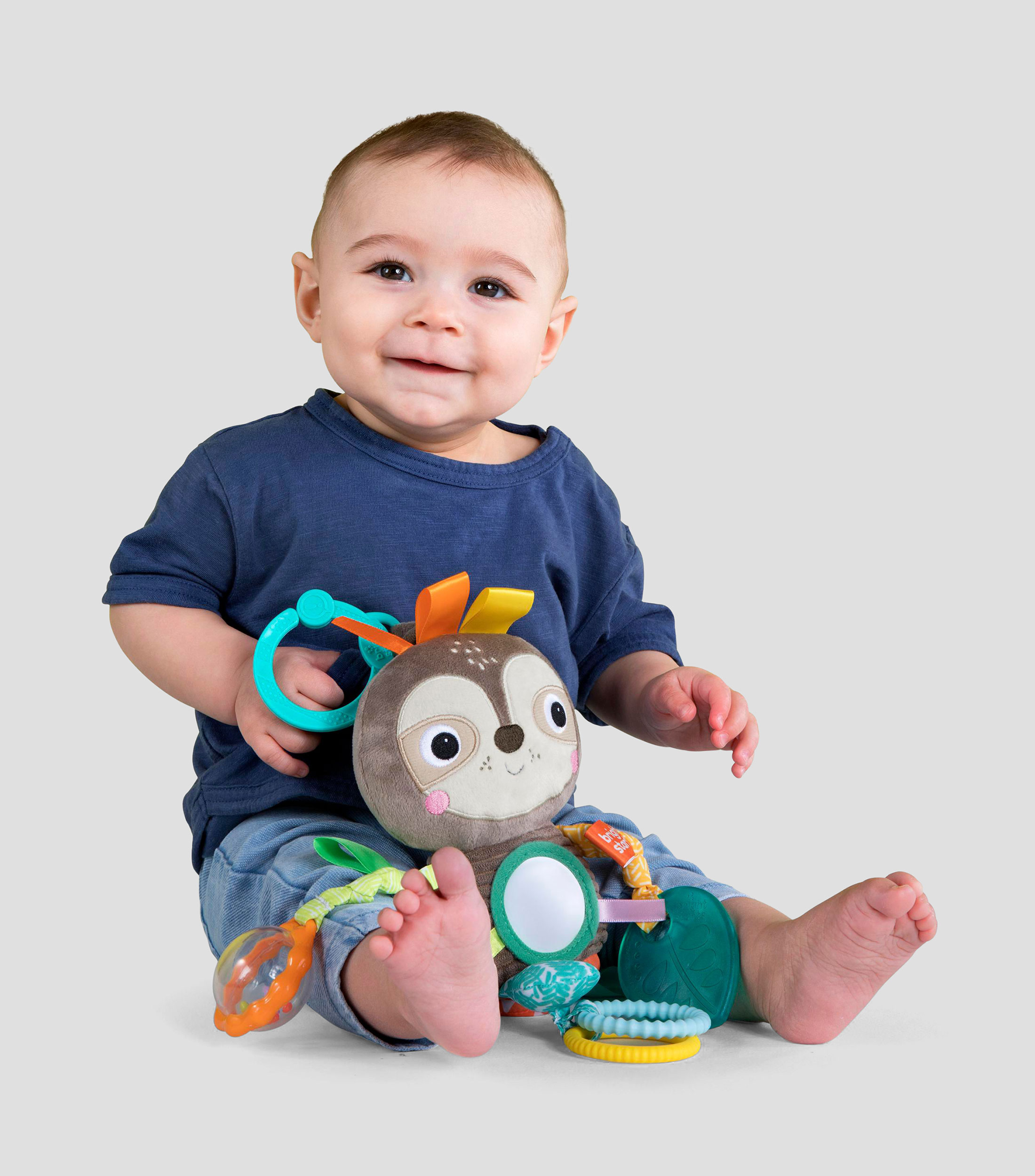 Colgante de peluche perezoso con sonaja
