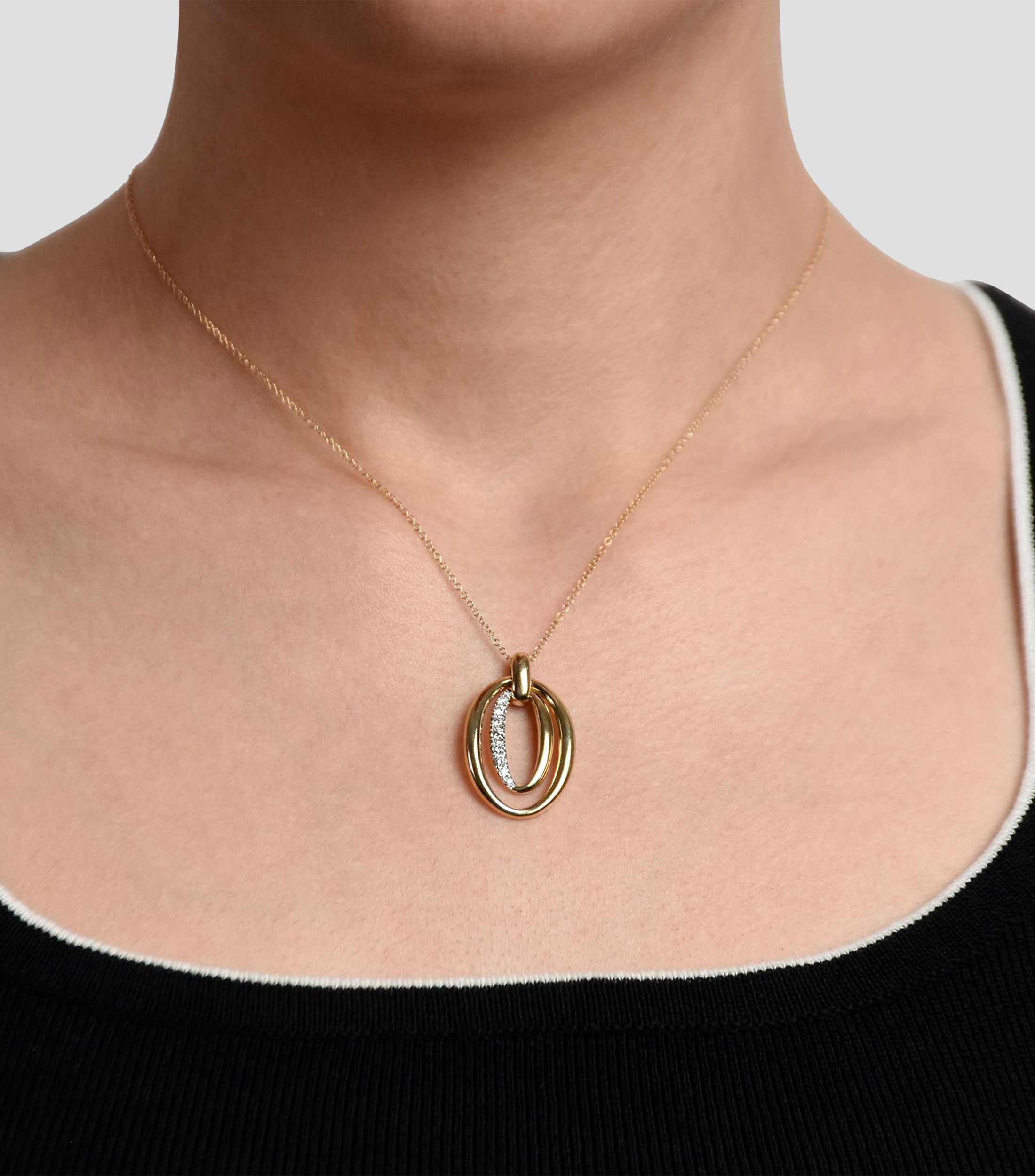 Gargantilla en oro amarillo de 14 kilates con diamante Mujer
