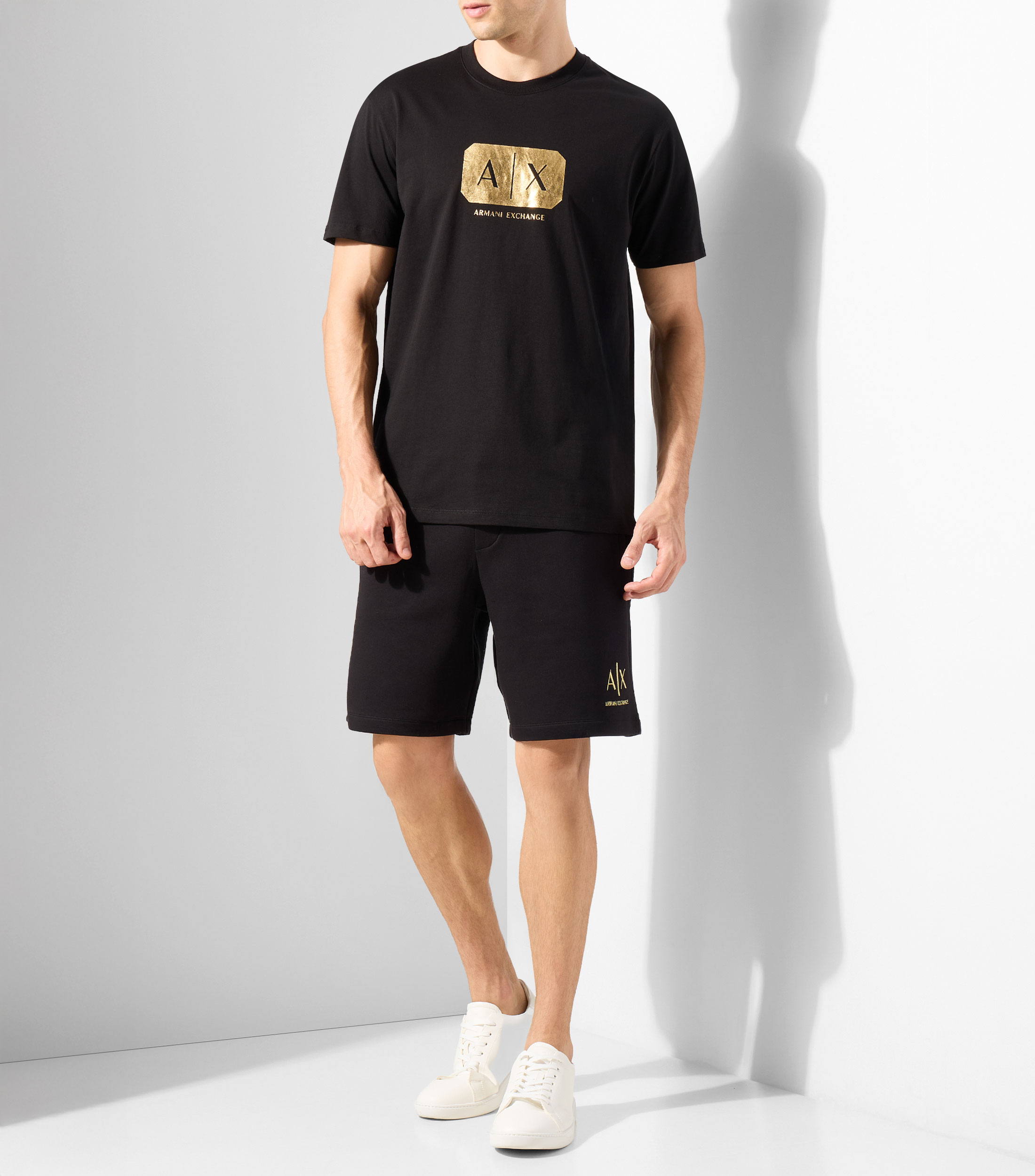 Playera cuello redondo manga corta estampada Hombre