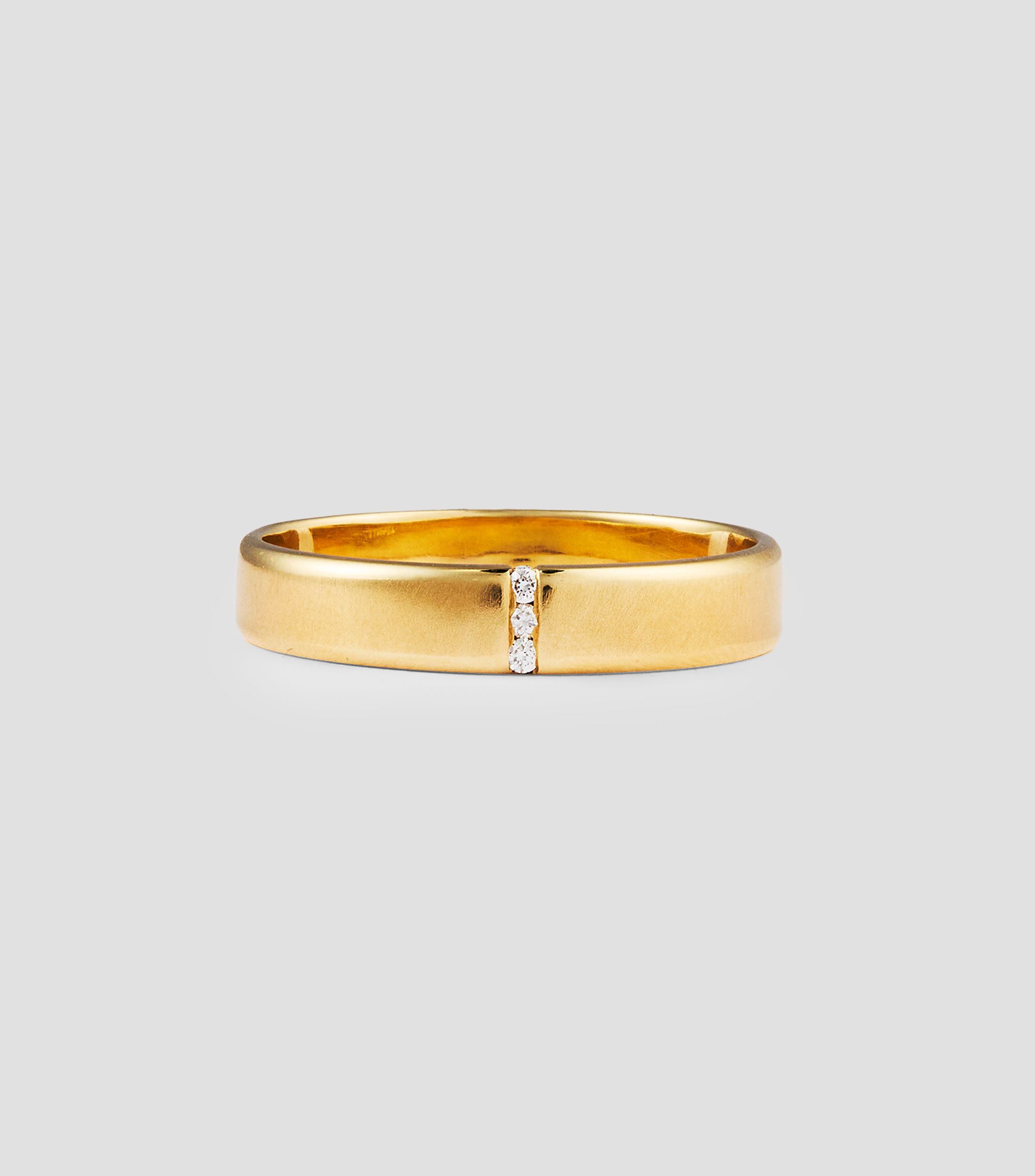 Anillo en oro amarillo de 14 kilates con diamantes Hombre