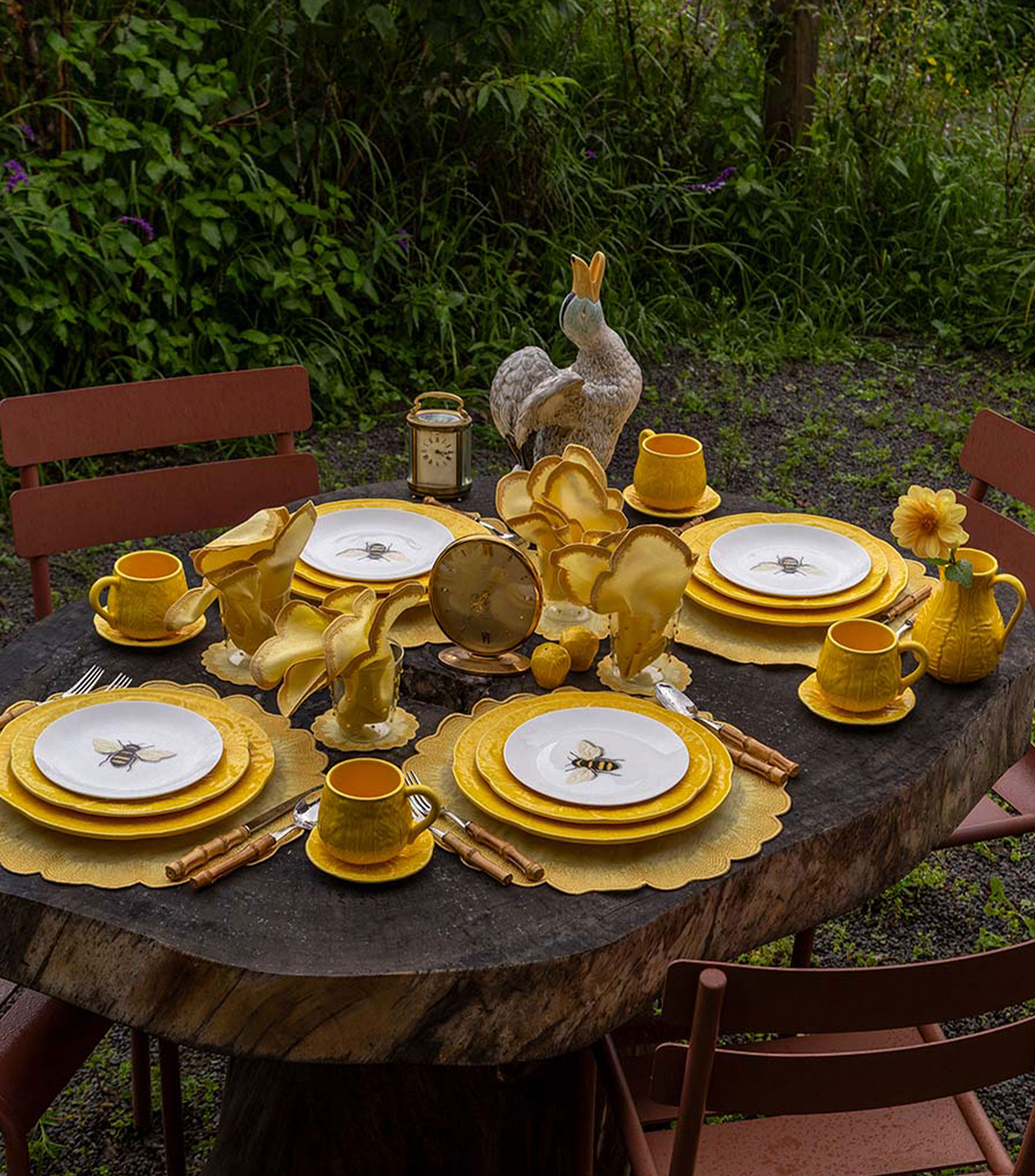 Set 4 platos tipo trinche amarillos