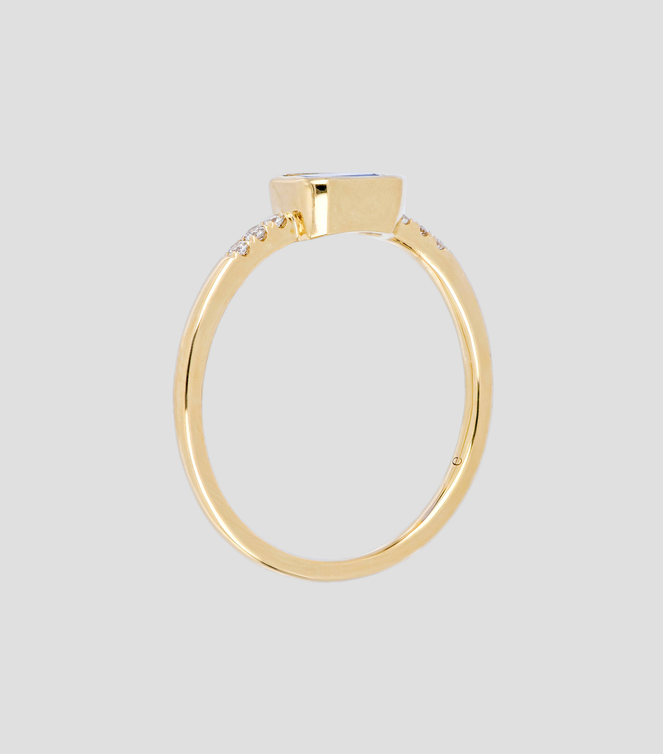 Anillo en oro amarillo de 18 Kts Mujer
