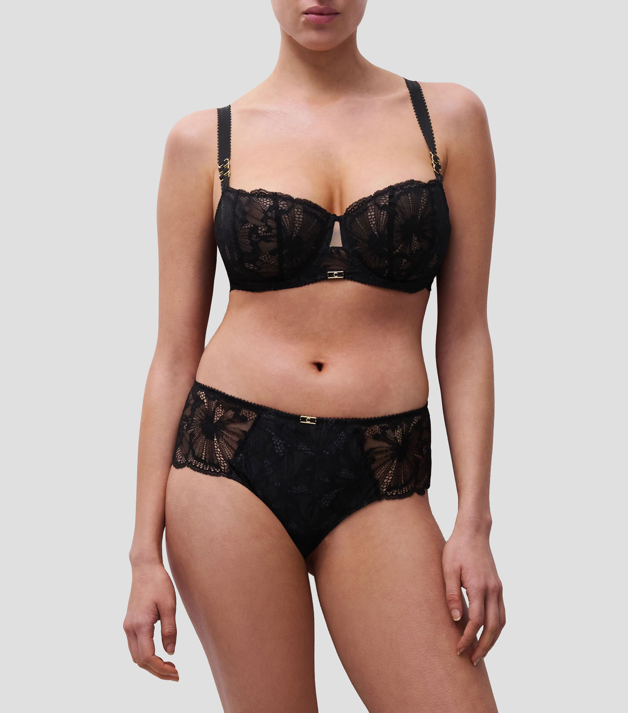Brasier de encaje con varilla Muse