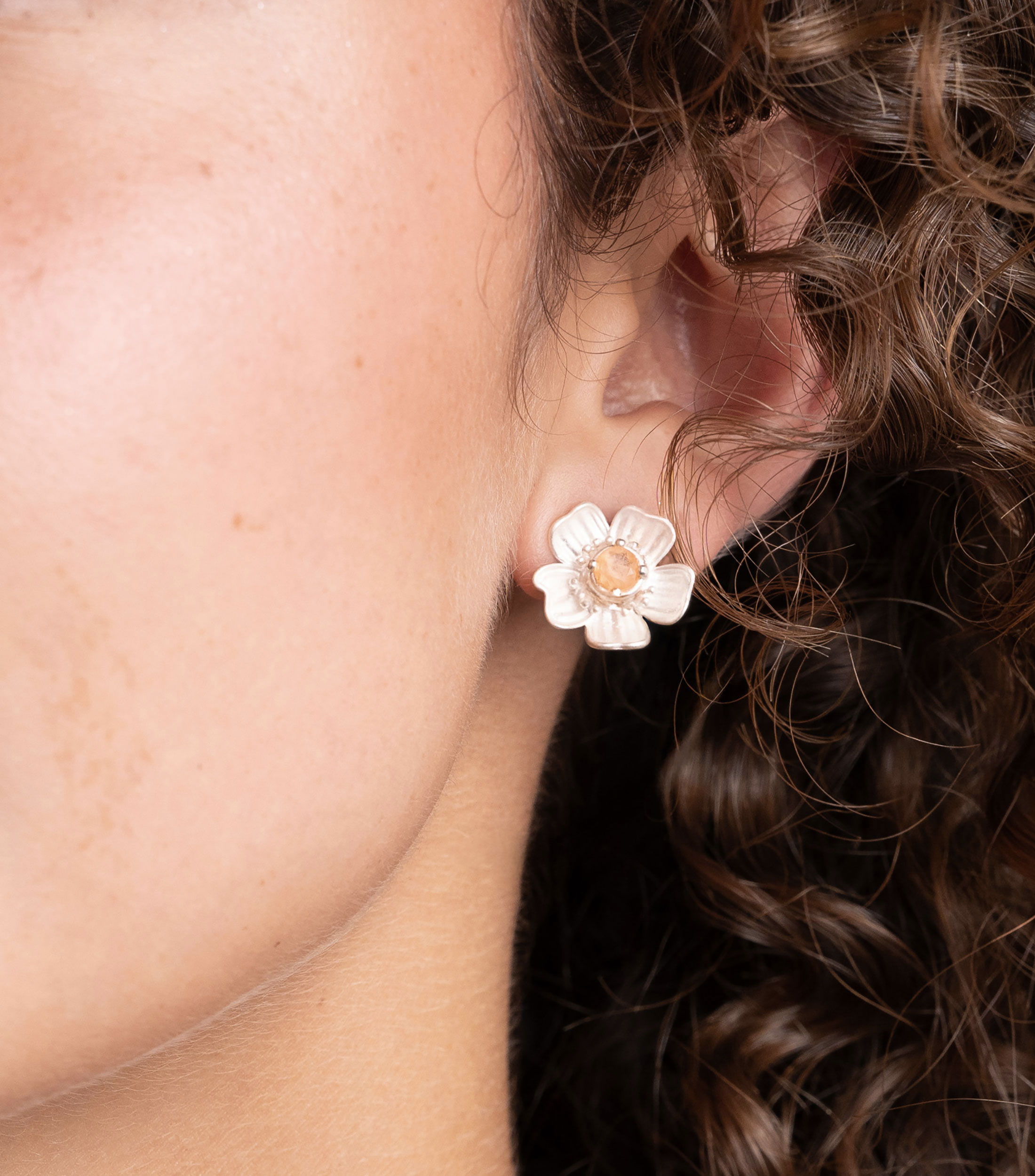 Broqueles en plata .925 de flor Mujer