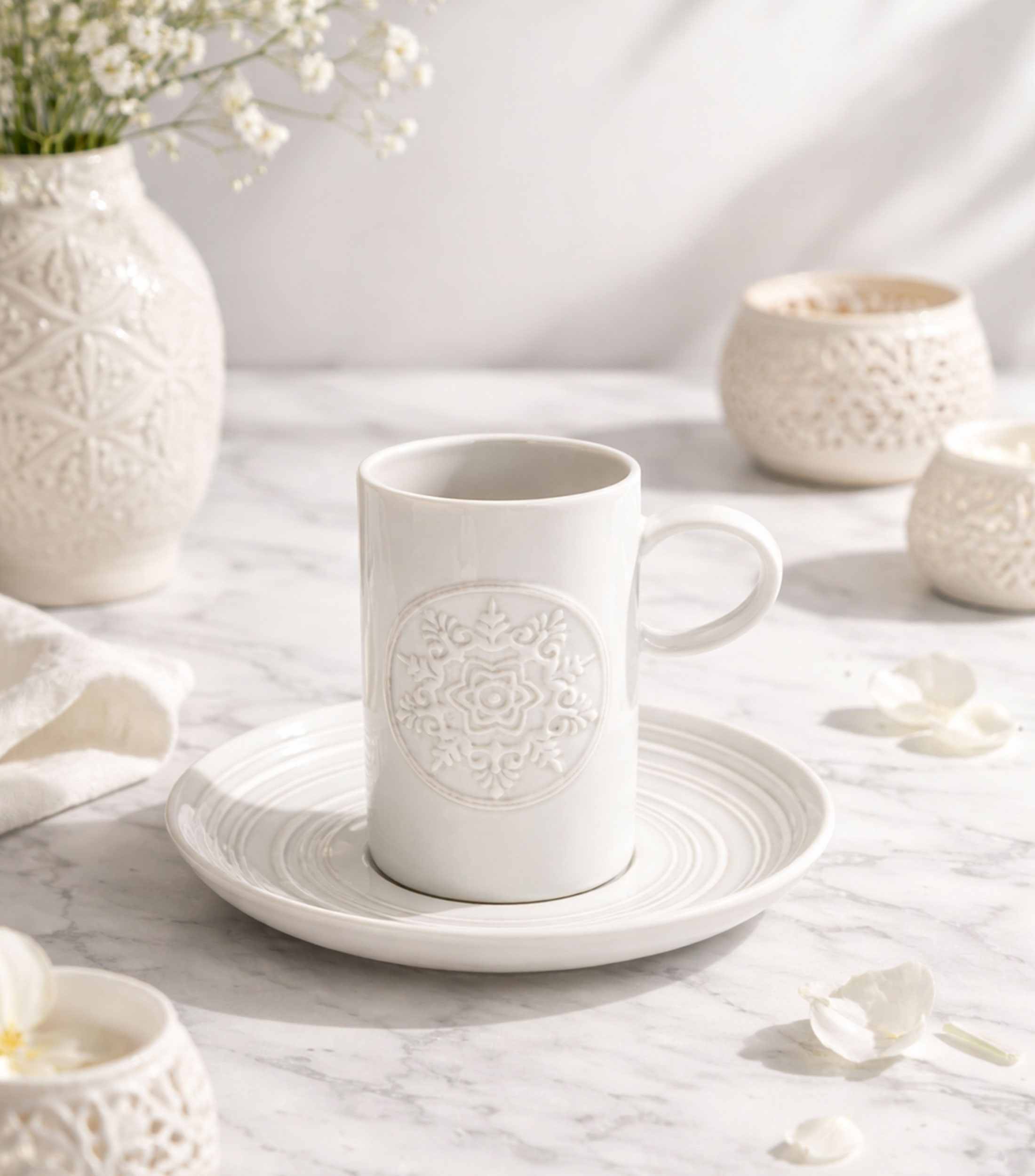 Taza de café con platillo Ornament blanca