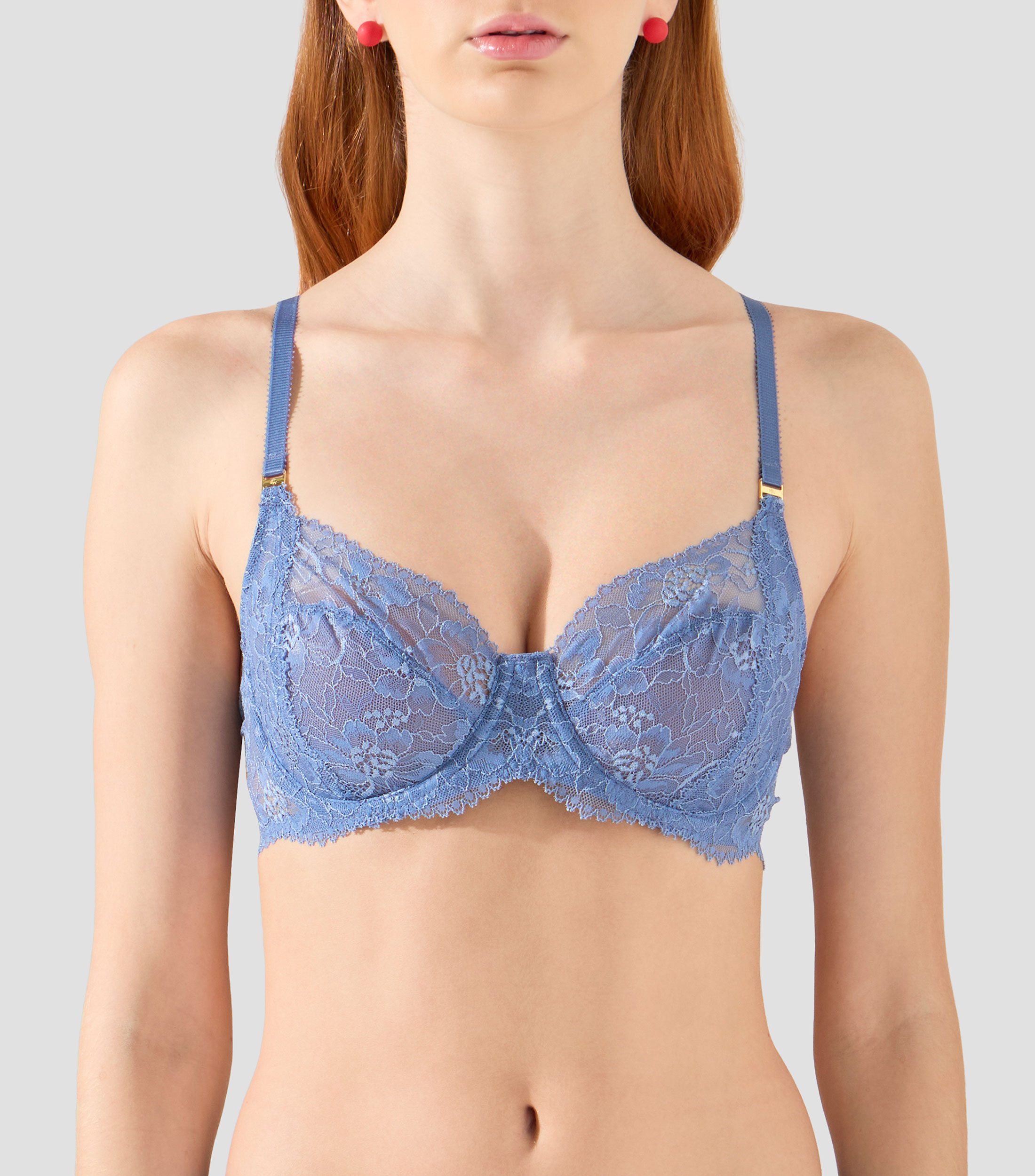 Brasier de encaje con varilla