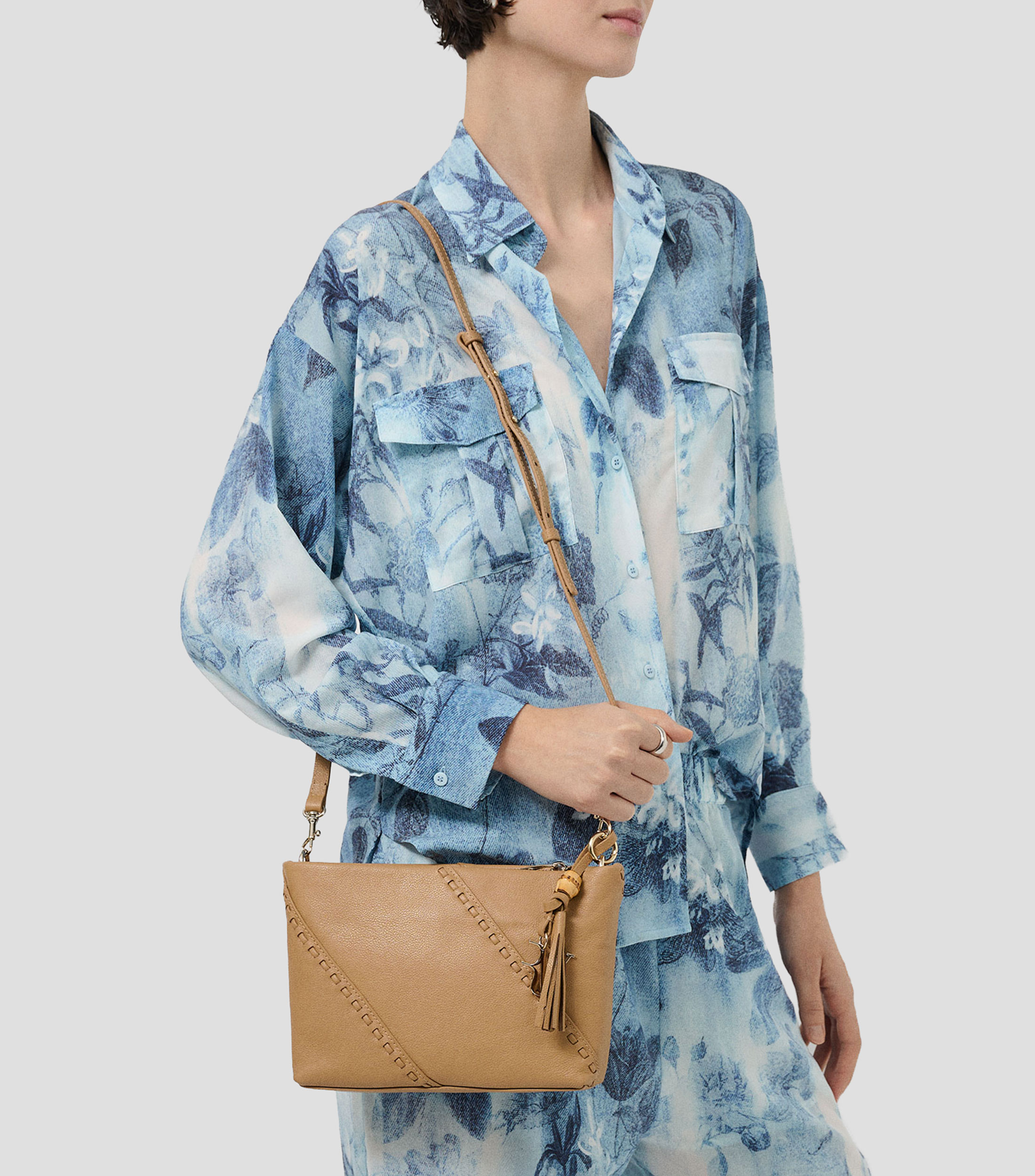 Bolsa crossbody café en piel Clara Lisa Mujer