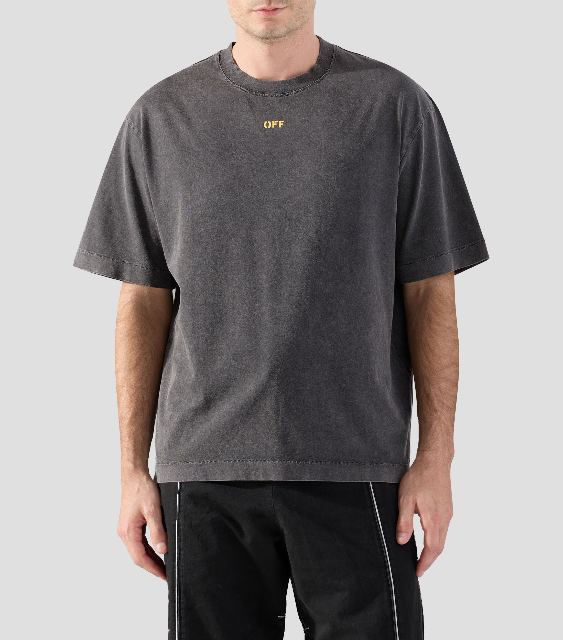 Playera de cuello redondo con manga corta estampada Hombre