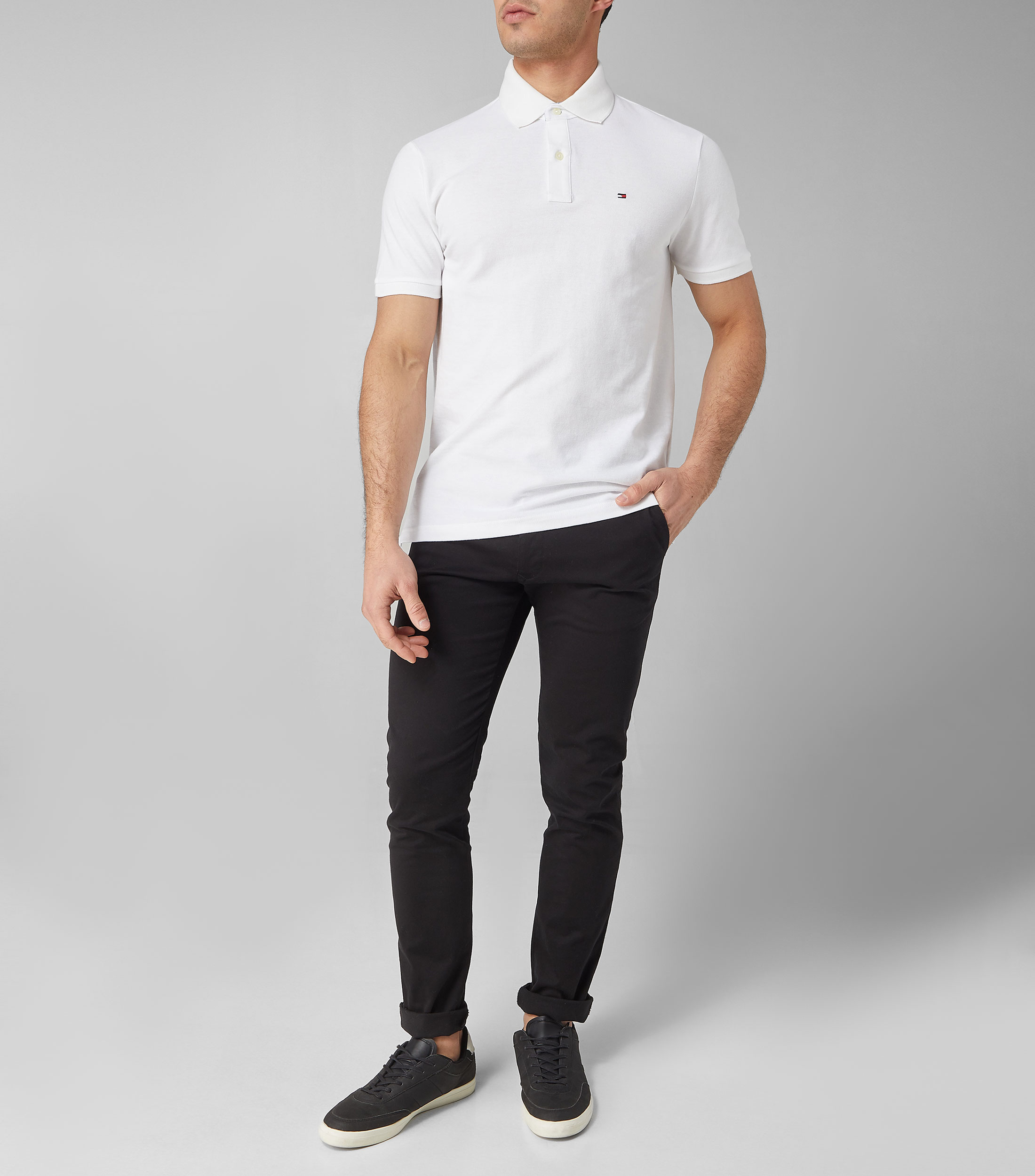 Playera tipo Polo blanca de manga corta Hombre