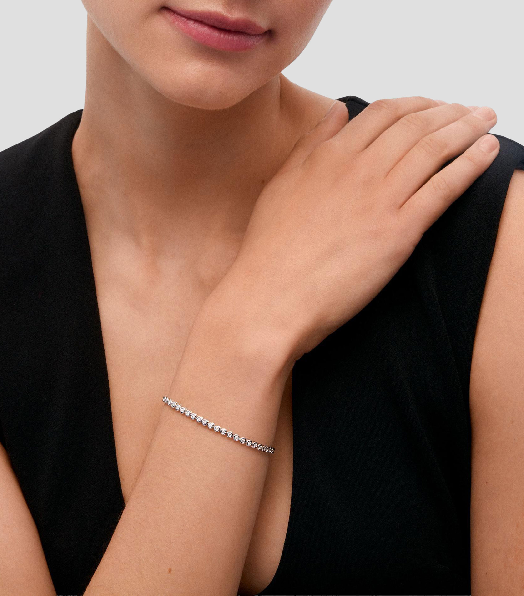Brazalete en Oro blanco de 18 Kilates con diamantes Mujer