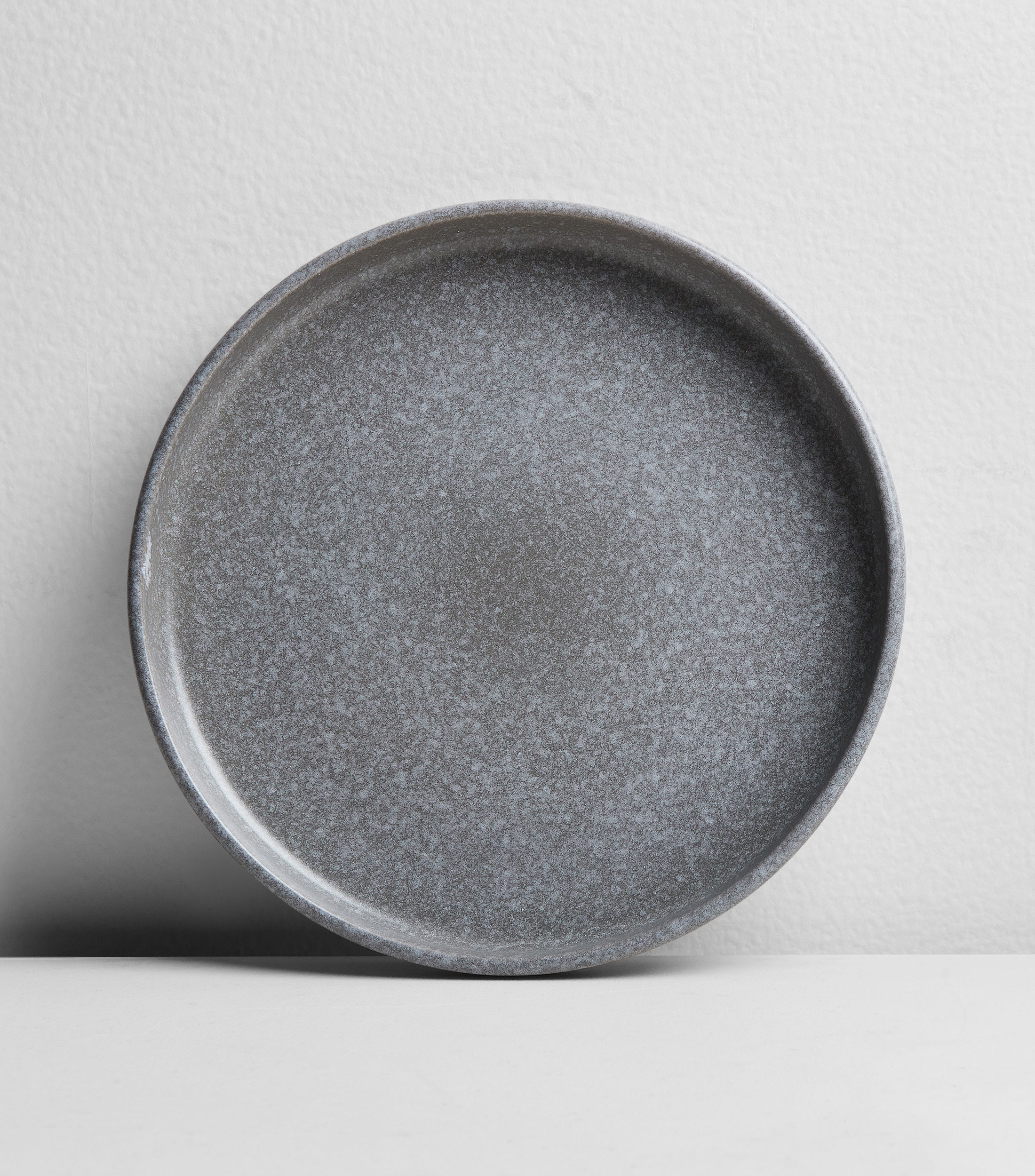 Plato para Ensalada en Cerámica Gris