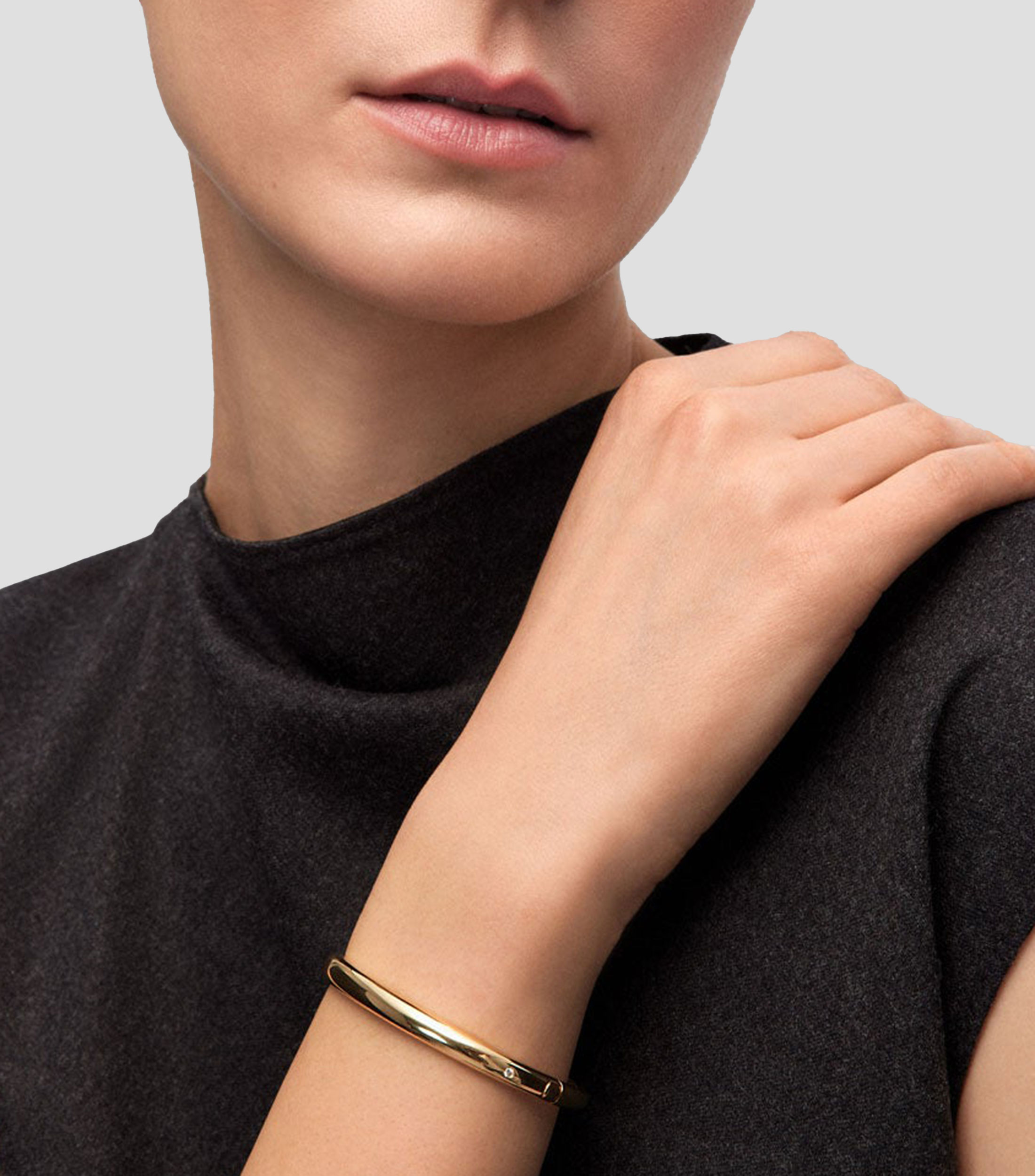 Pulsera en oro amarillo 18 Kilates con diamante Mujer