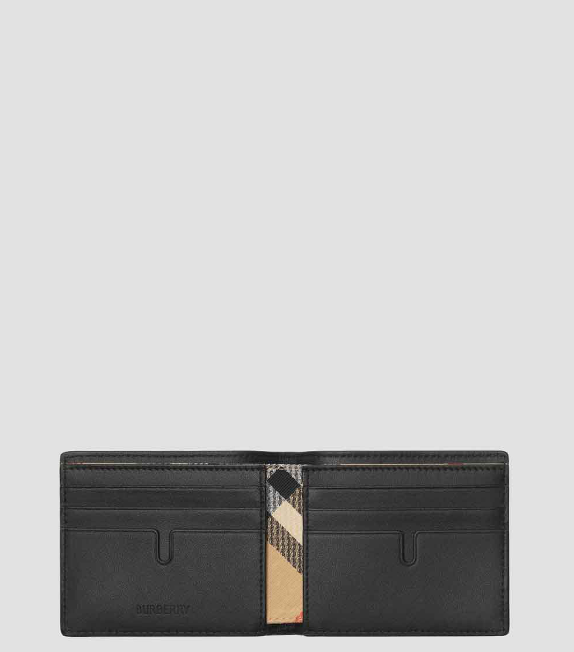 Cartera bifold fina en piel con textura granulada Hombre