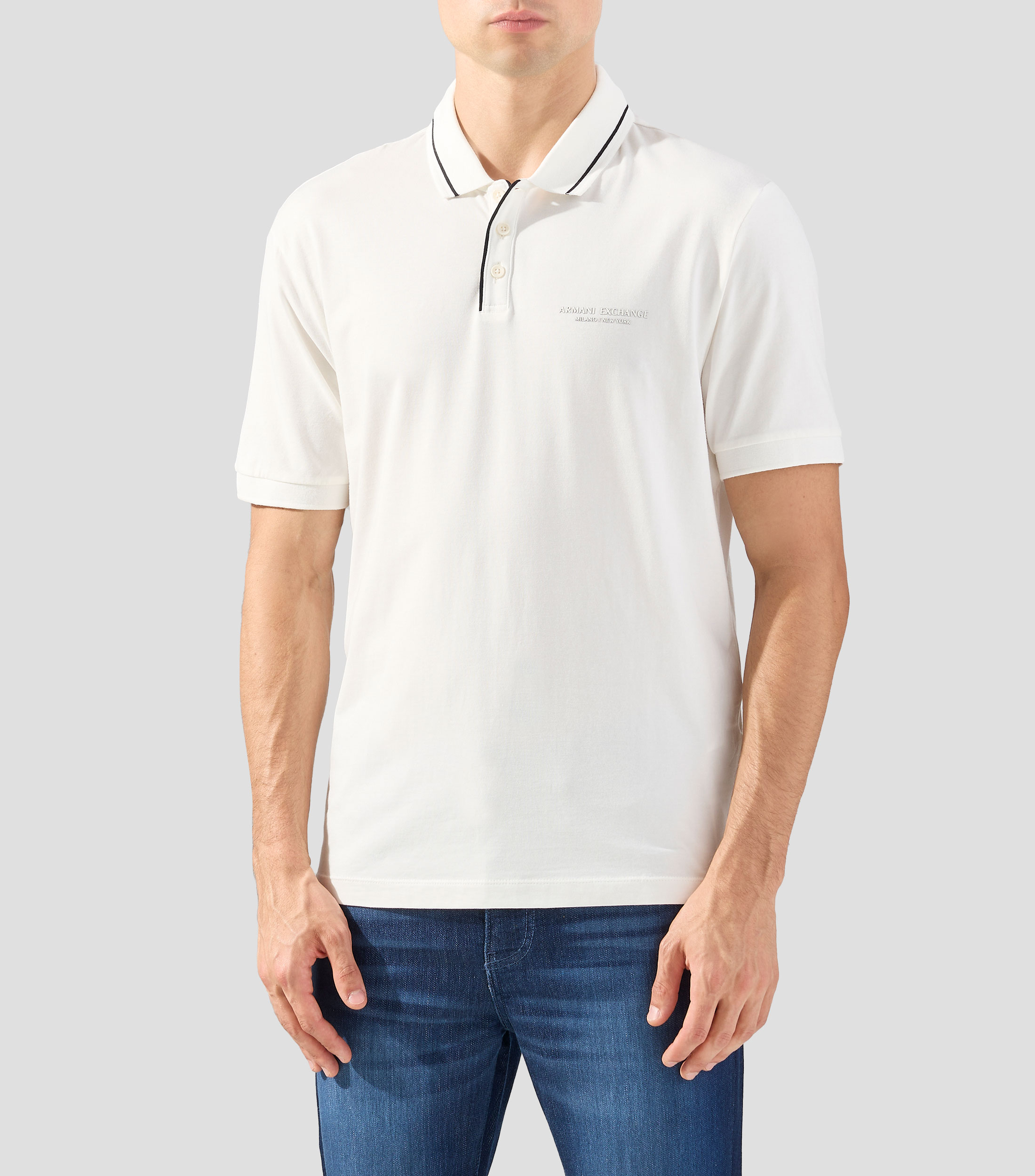 Playera tipo polo de manga corta lisa Hombre
