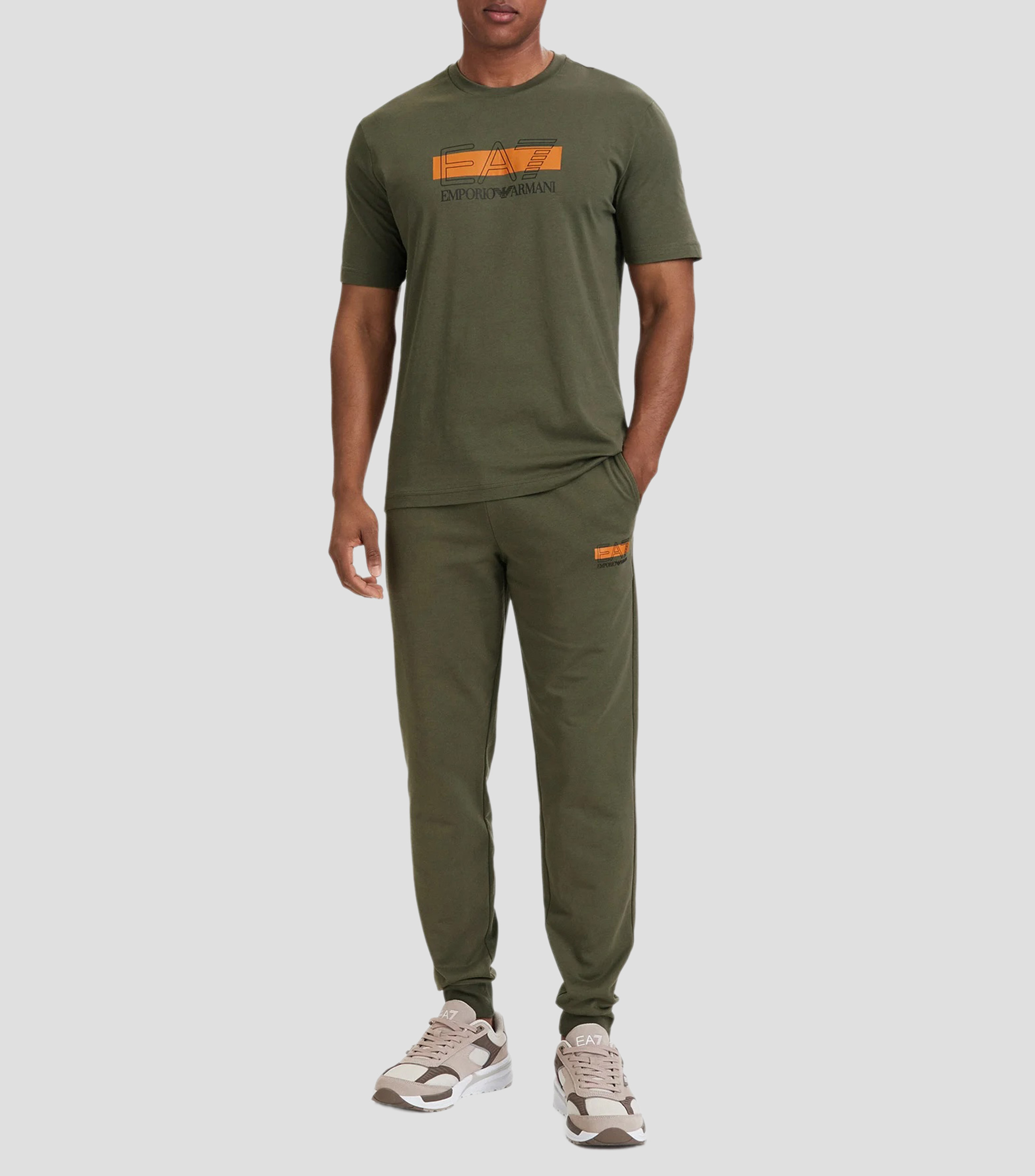 Playera cuello redondo manga corta estampada Hombre