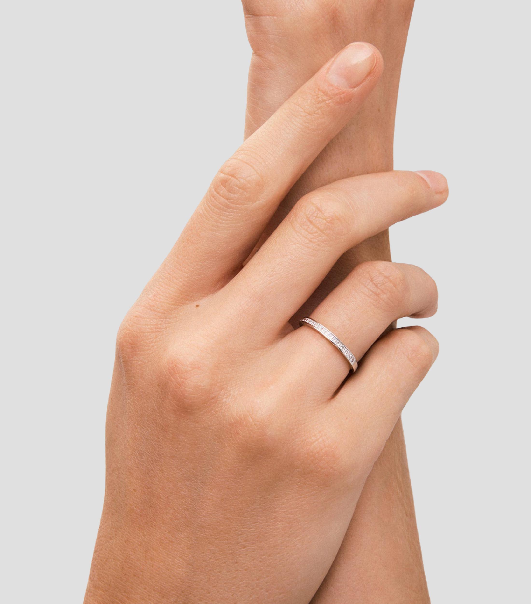Anillo en Oro blanco 18 Kts Alianza Mujer