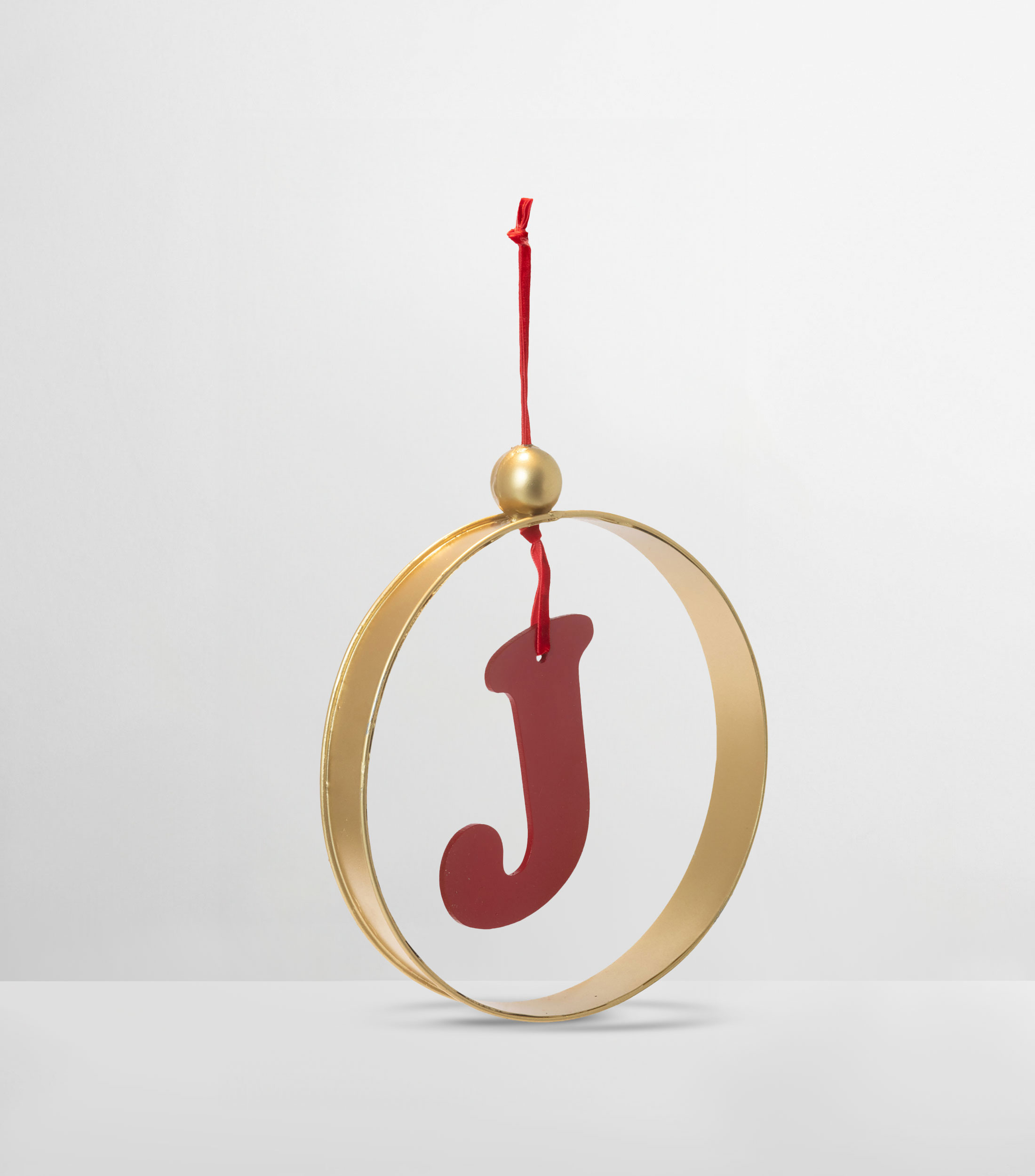 Ornamento Navideño Aro Letra J en metal y madera