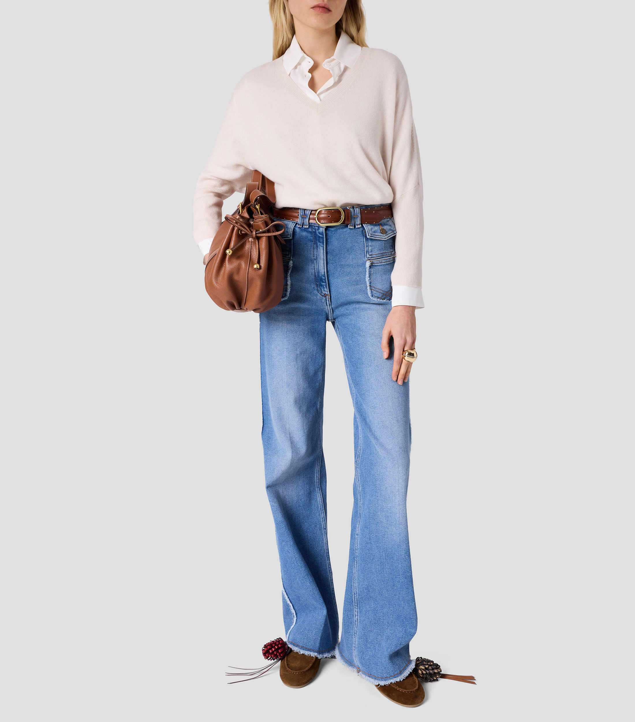 Suéter cuello V Mujer