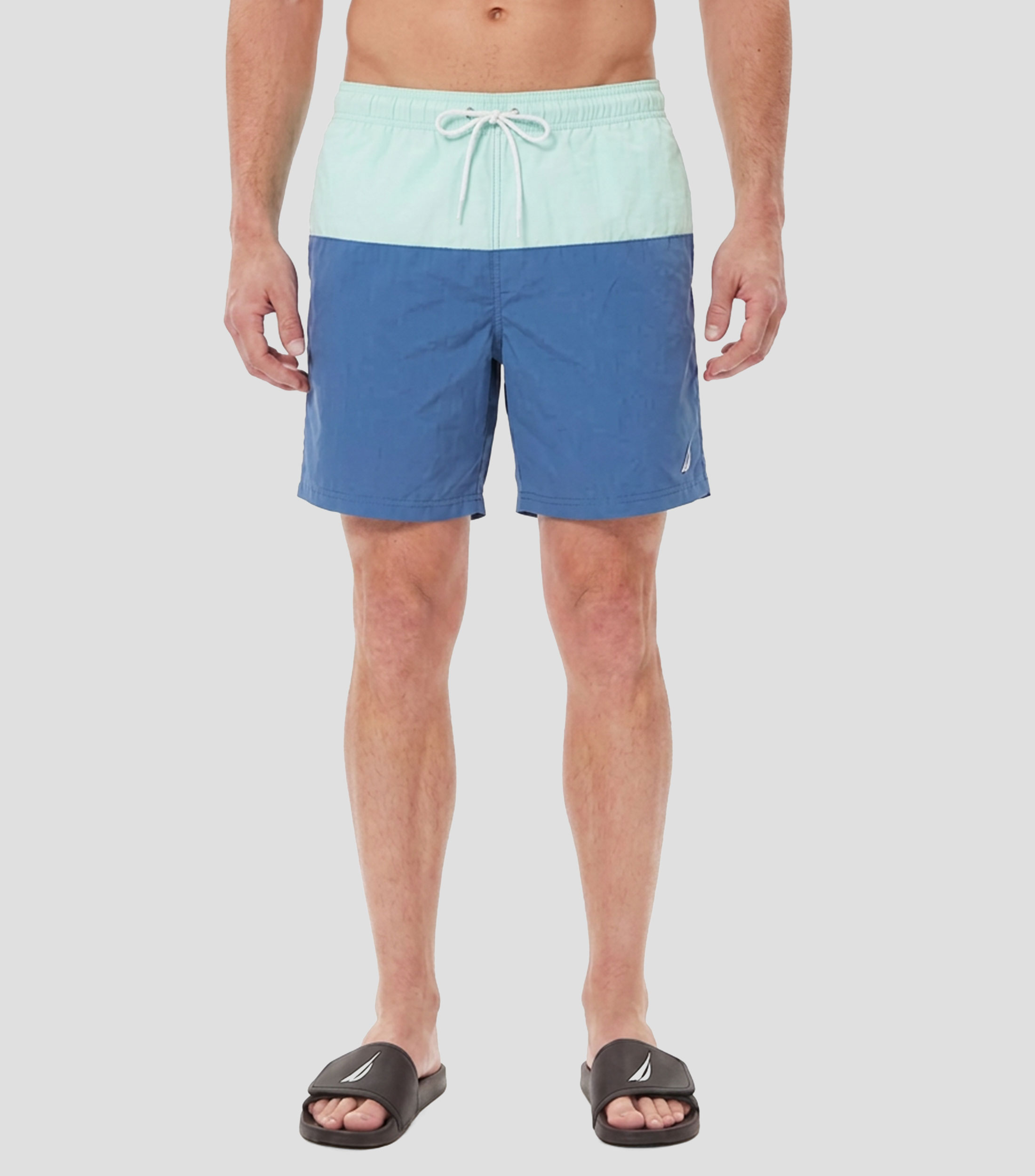 Traje de Baño corto liso Hombre