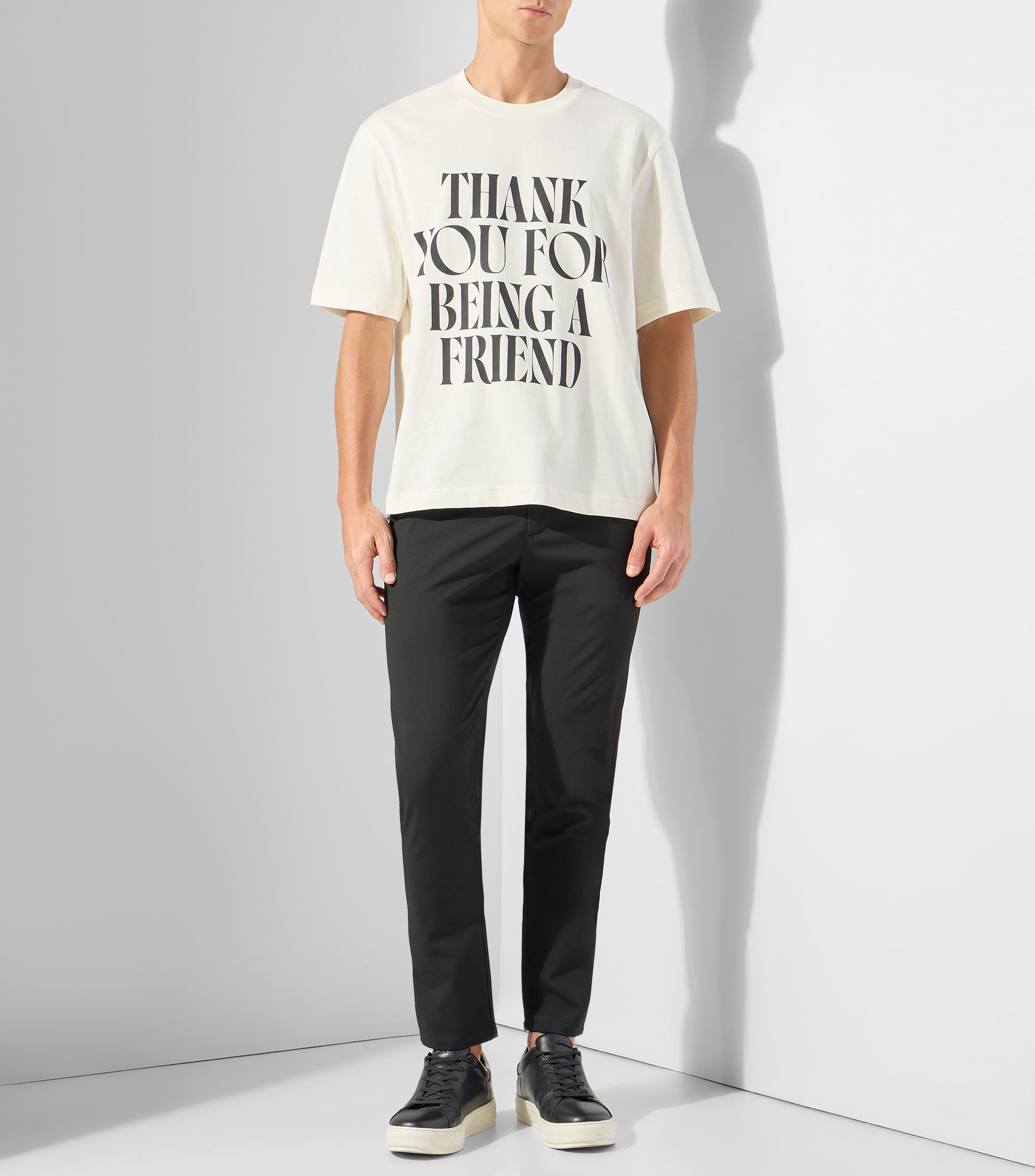 Playera de cuello redondo con manga corta estampada Hombre