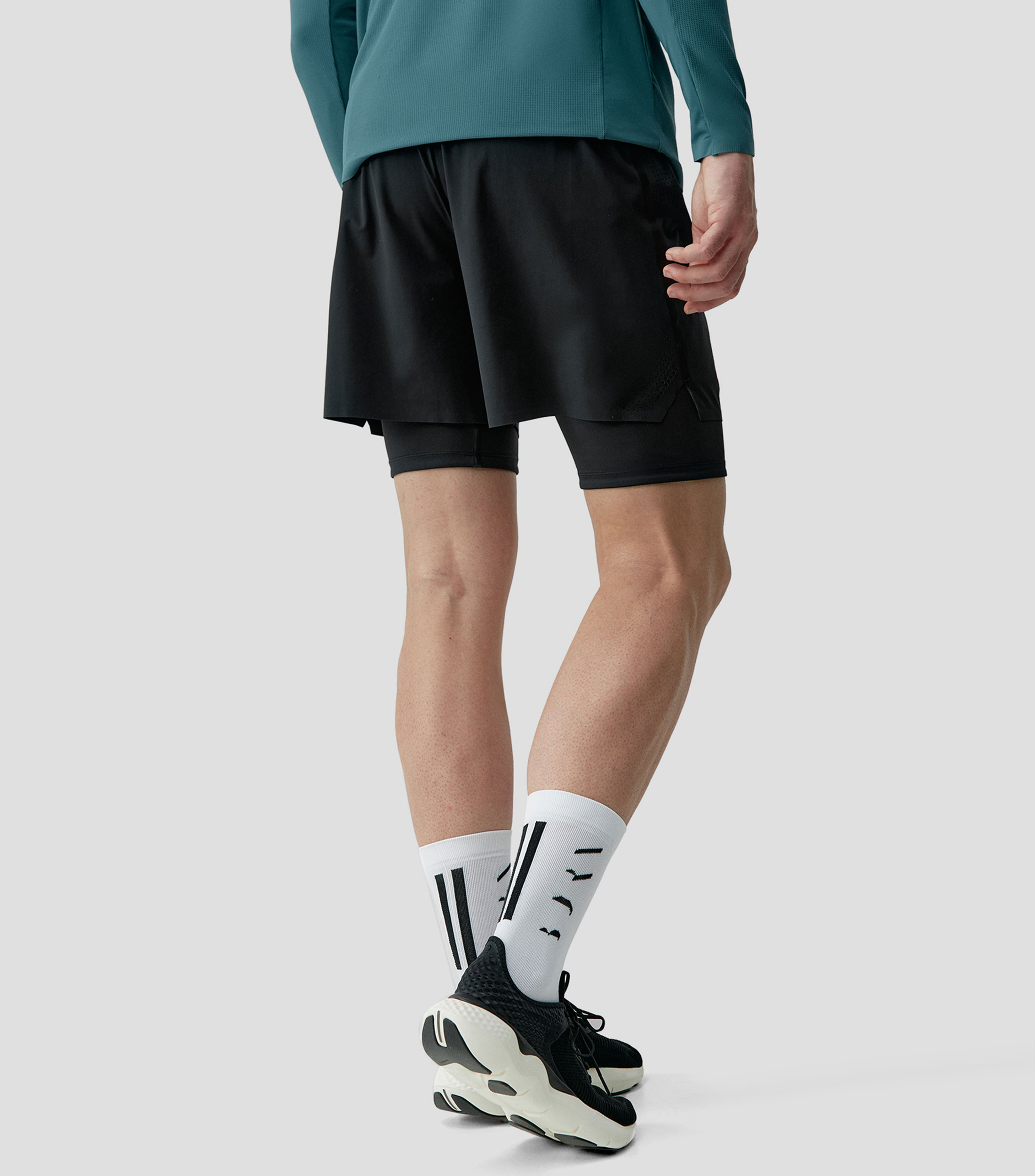Short para entrenamiento liso Hombre