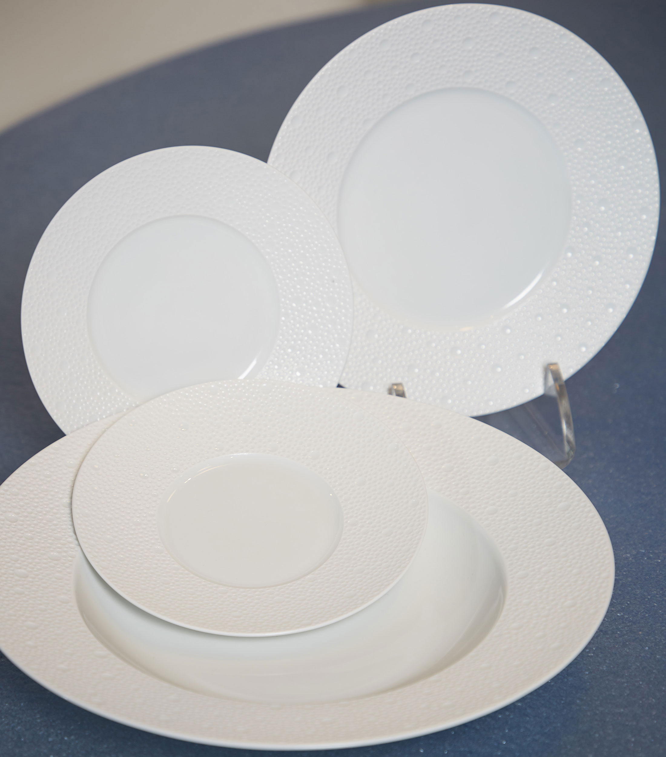 Plato para pan Ecume en porcelana blanca