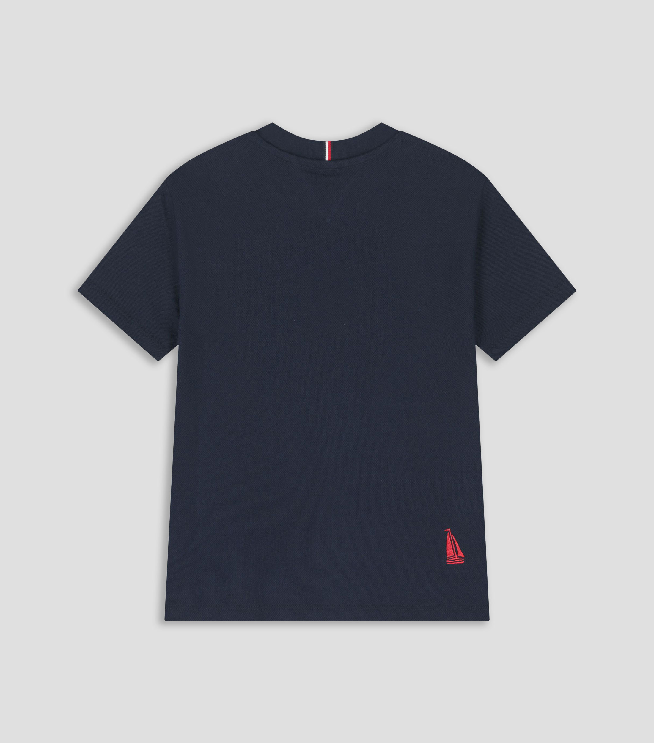 Playera cuello redondo manga corta lisa con bordado Niño
