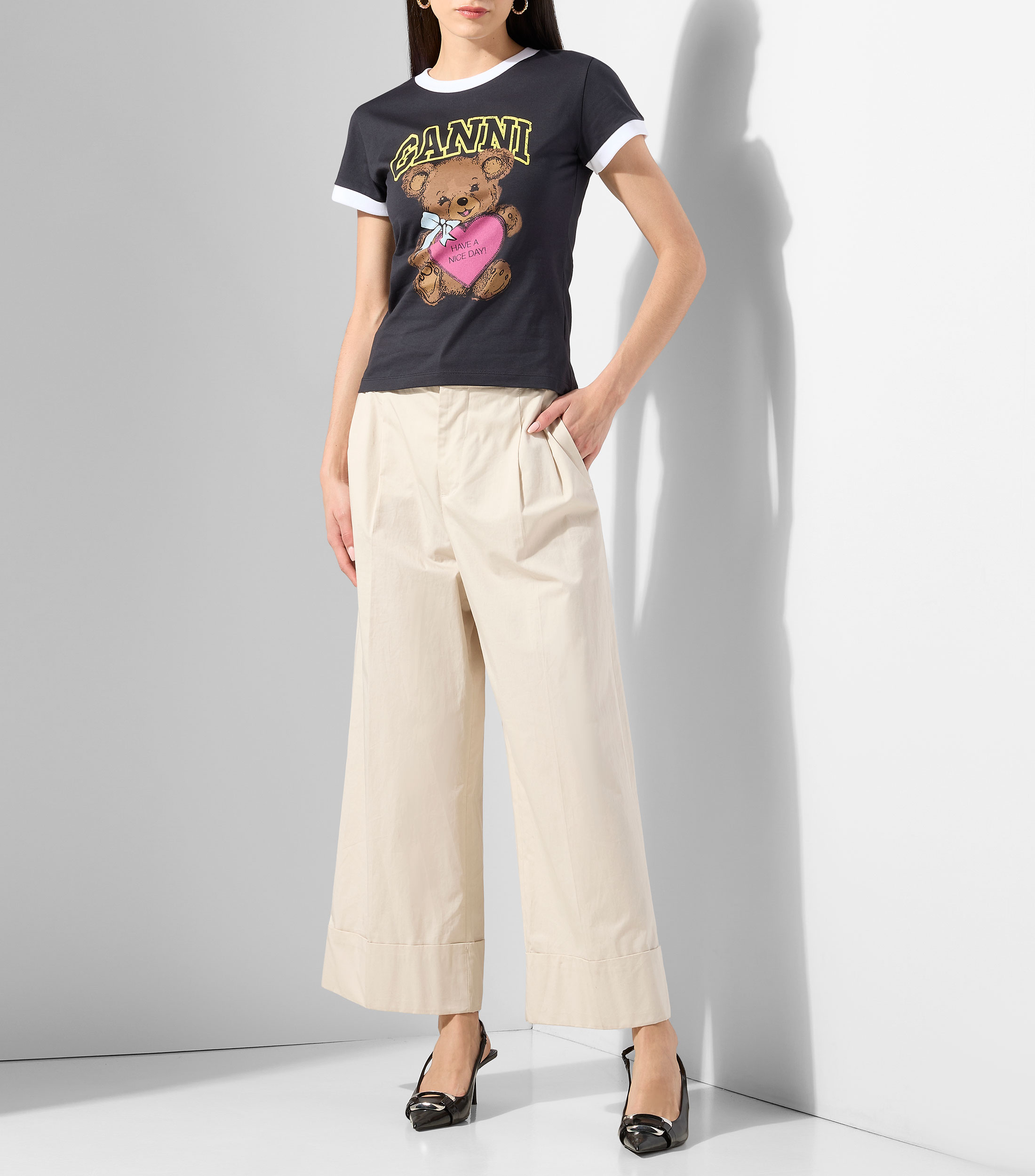 Playera cuello redondo manga corta estampada Mujer