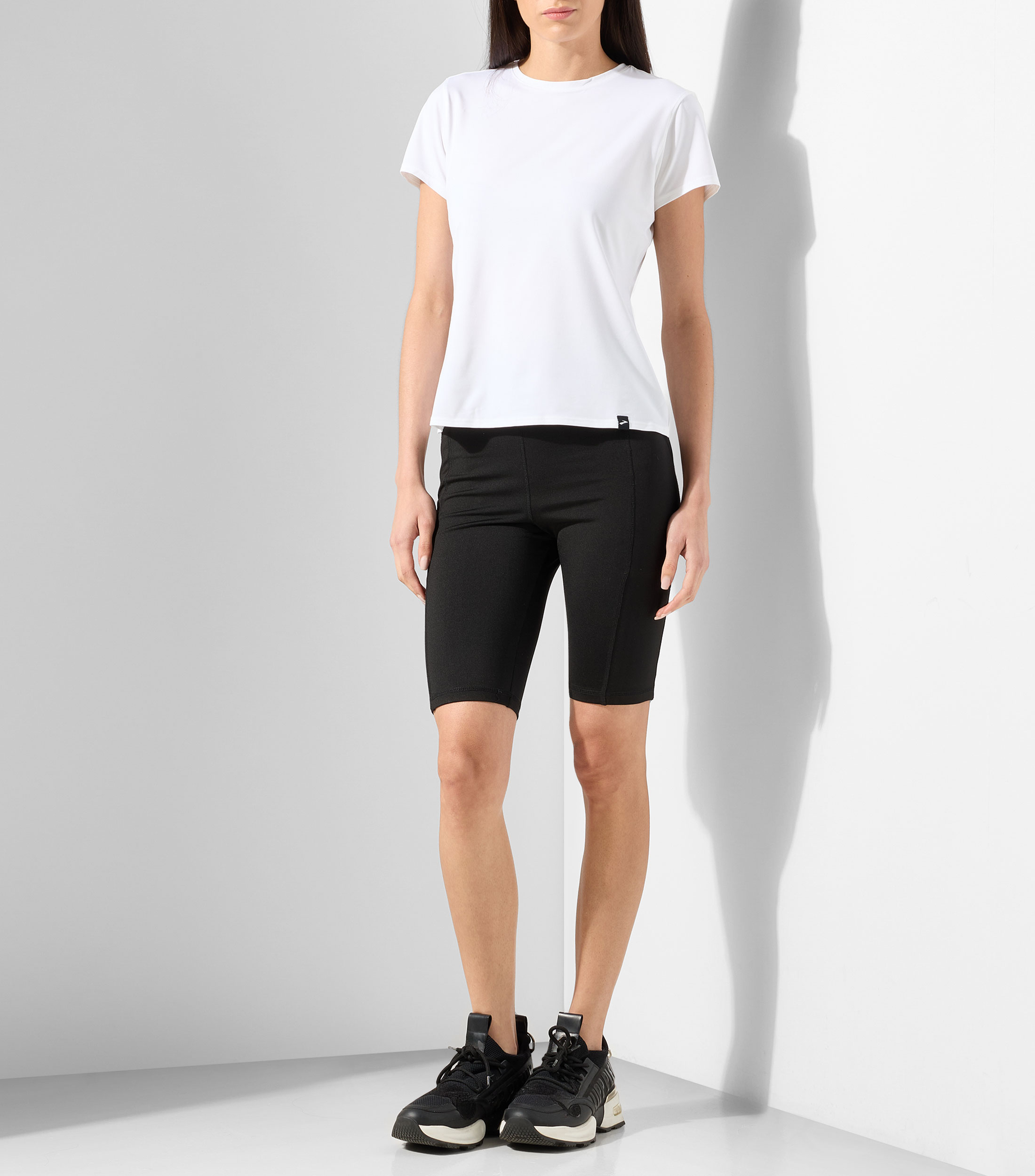 Playera de entrenamiento cuello redondo manga corta lisa Mujer
