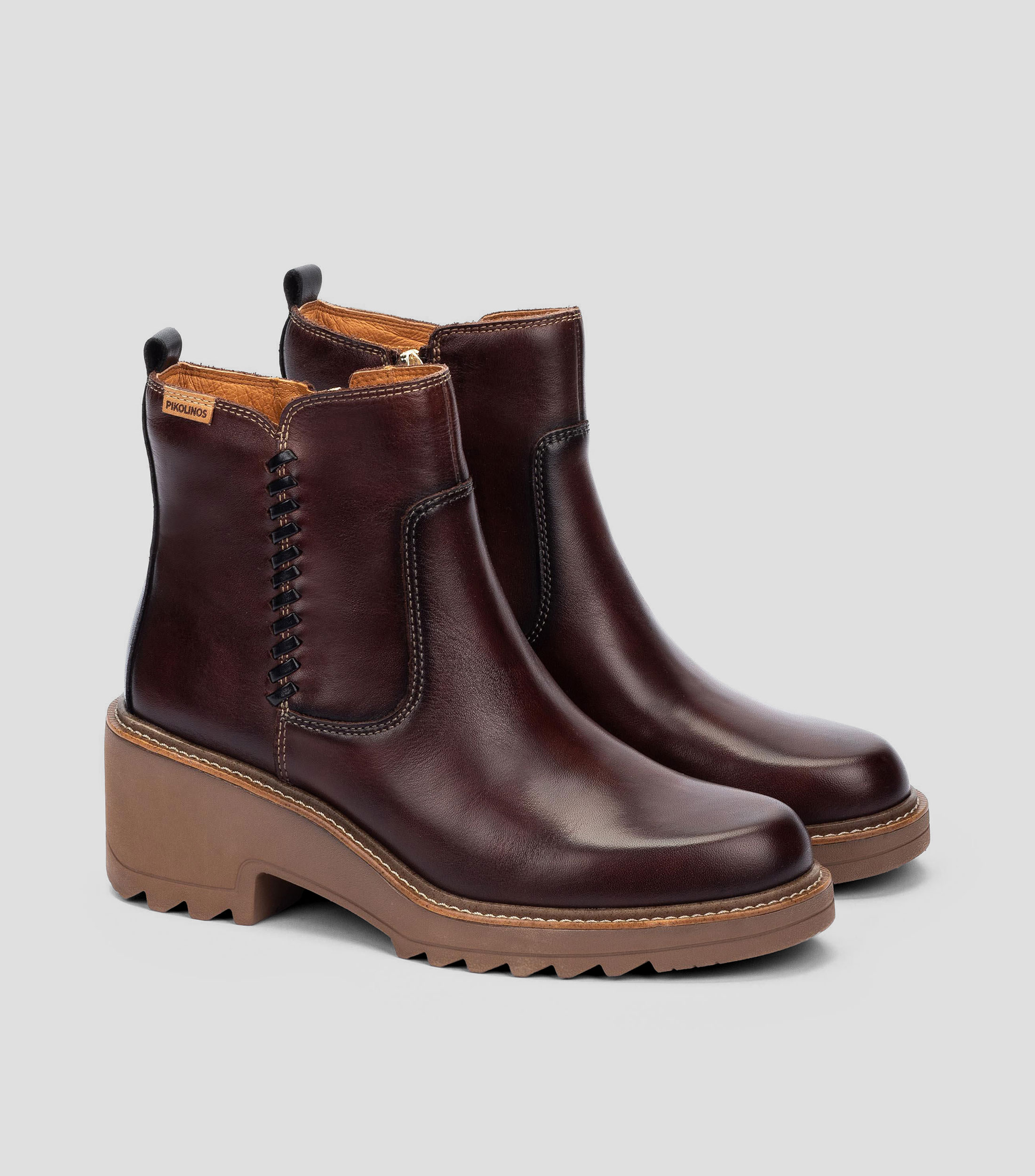 Botines en Piel con Tacón Ancho de 6 cm Mujer