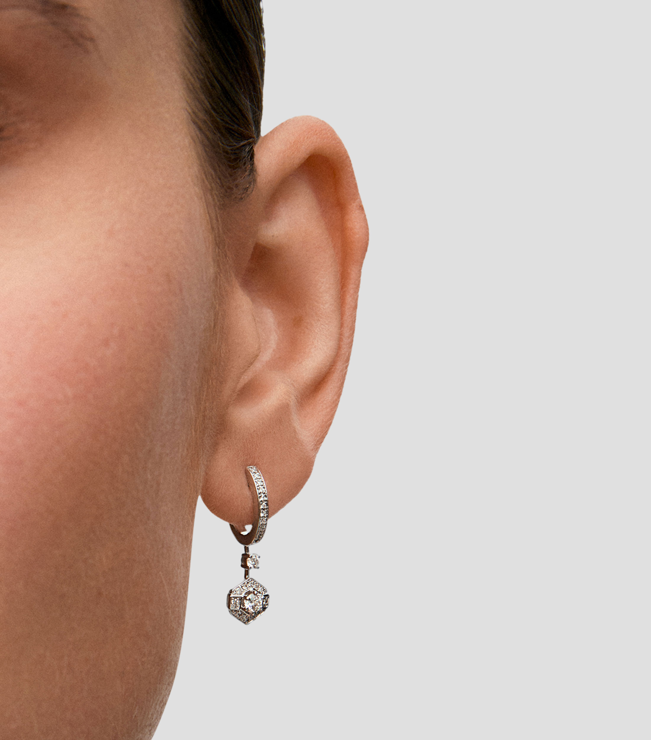 Pendientes de oro blanco de 18 kilates con diamantes Mujer