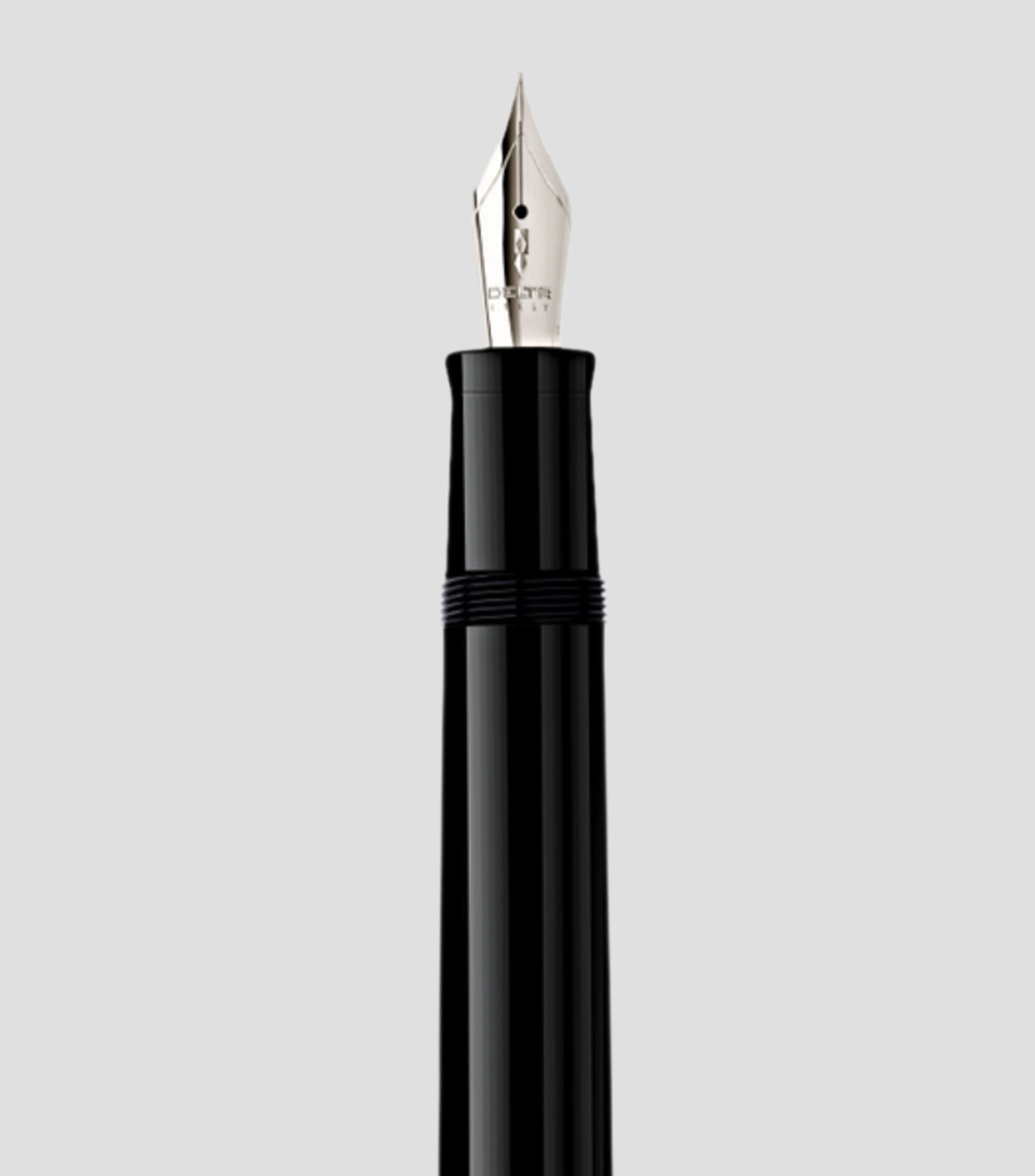 Pluma Fuente Spaccanapoli