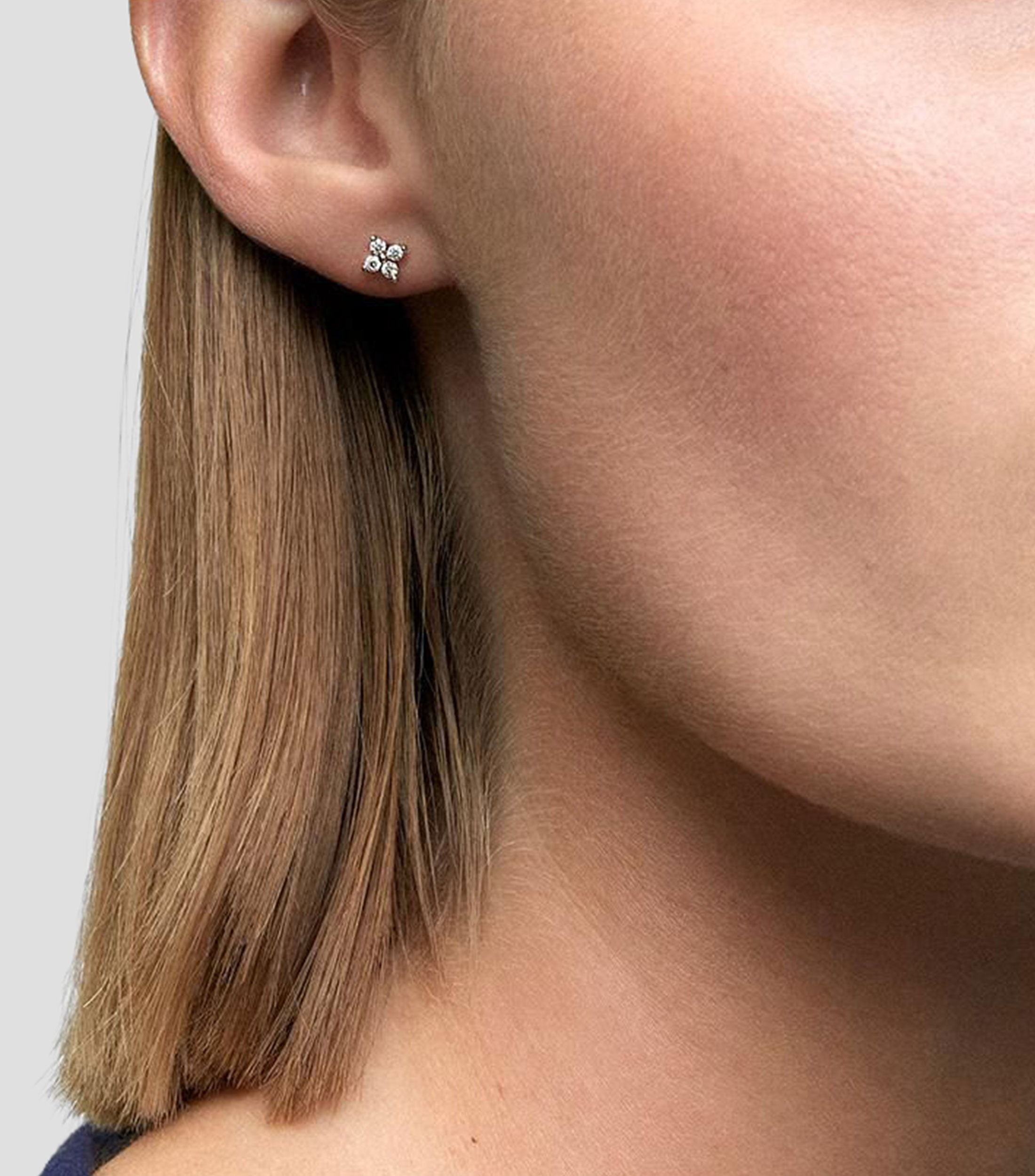 Aretes en Oro Blanco de 18 kilates con diamantes Mujer